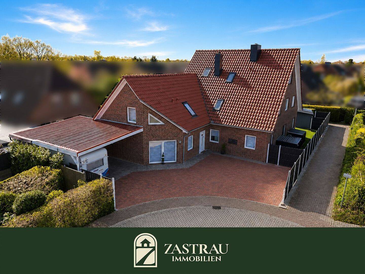 Gepflegtes und großzügiges Zweifamilienhaus in Wittmund mit zusätzlicher separater Einliegerwohnung, 26409 Wittmund