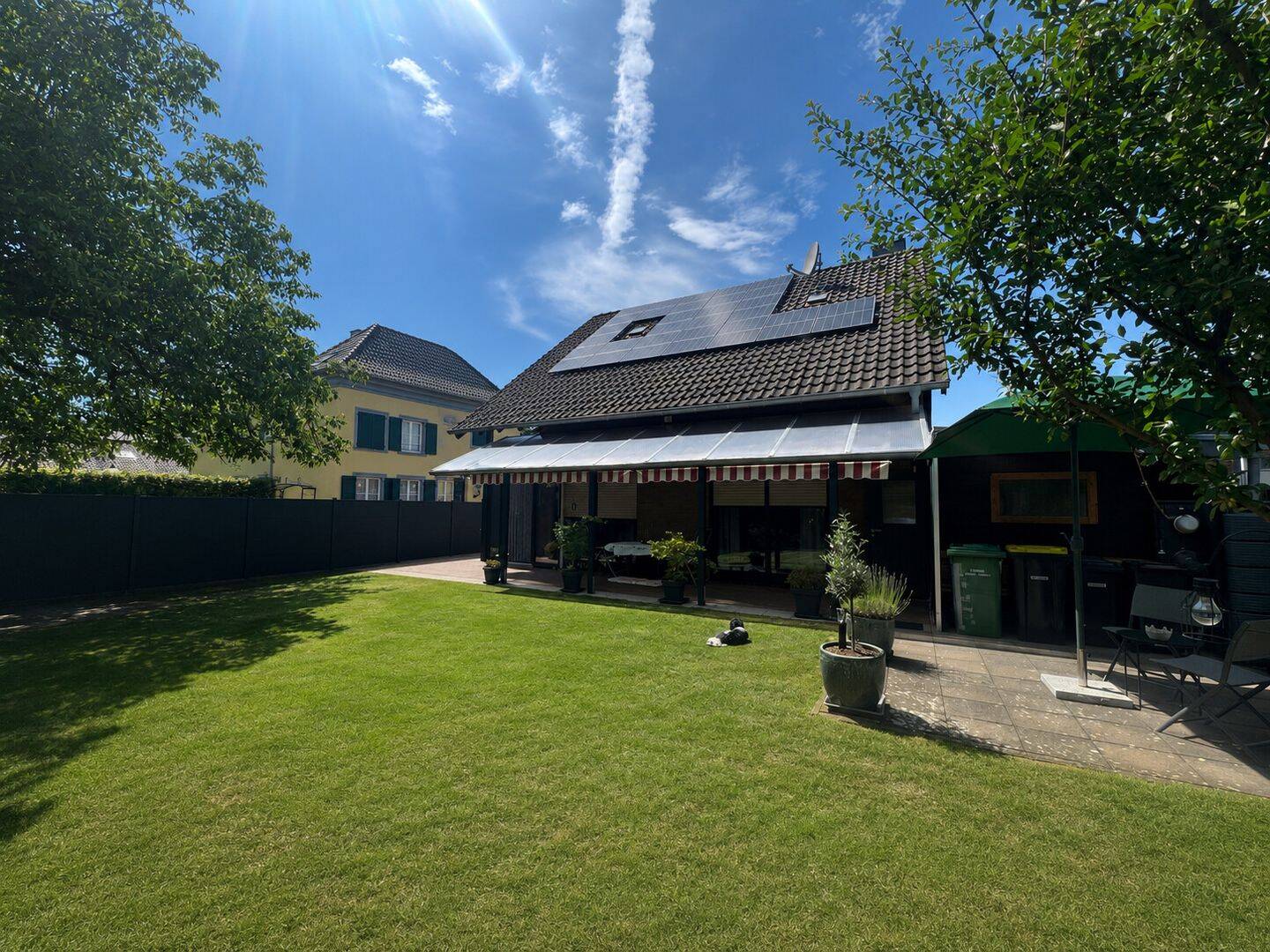 Energieeffizient wohnen – Gepflegtes Einfamilienhaus mit Garten, 46419 Isselburg