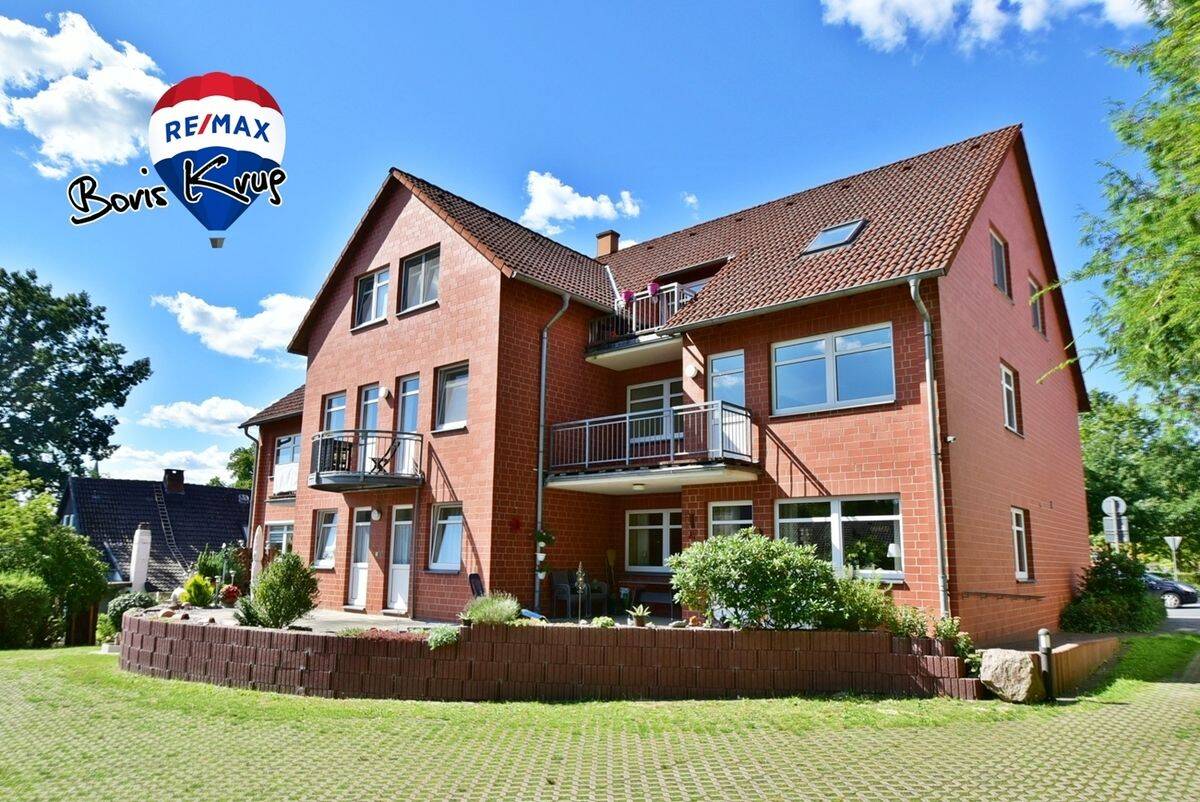 Über den Dächern von Falling: 3,5-Zimmer-Dachgeschosswohnung mit Loggia, 29683 Bad Fallingbostel