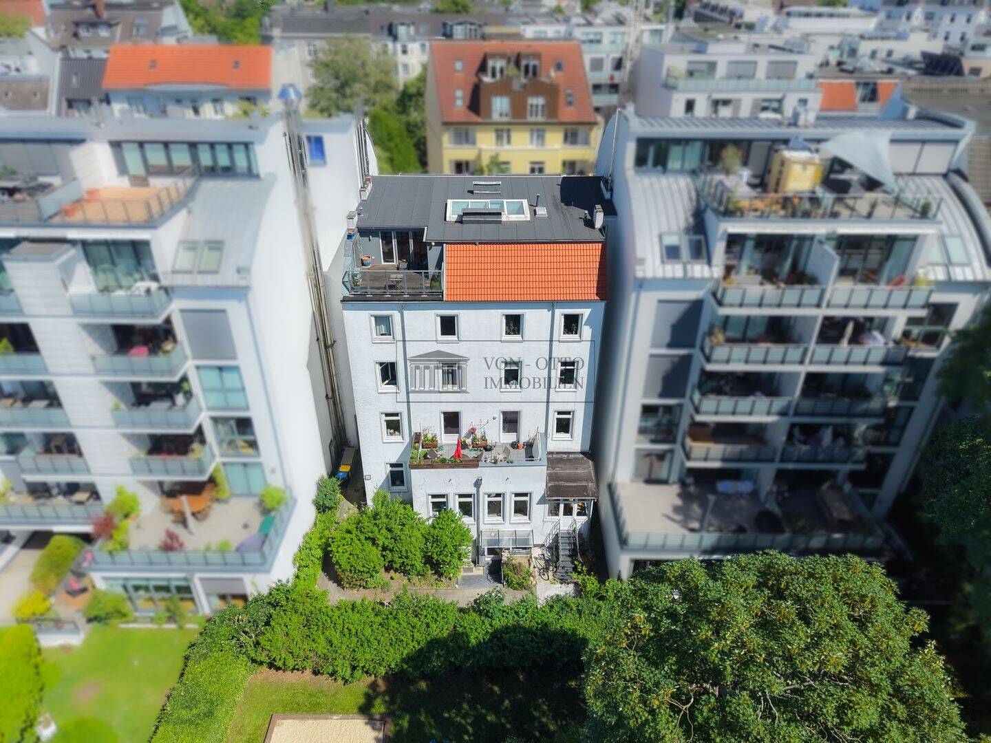 Souterrainwohnung im Herzen von Eppendorf! Saniert!