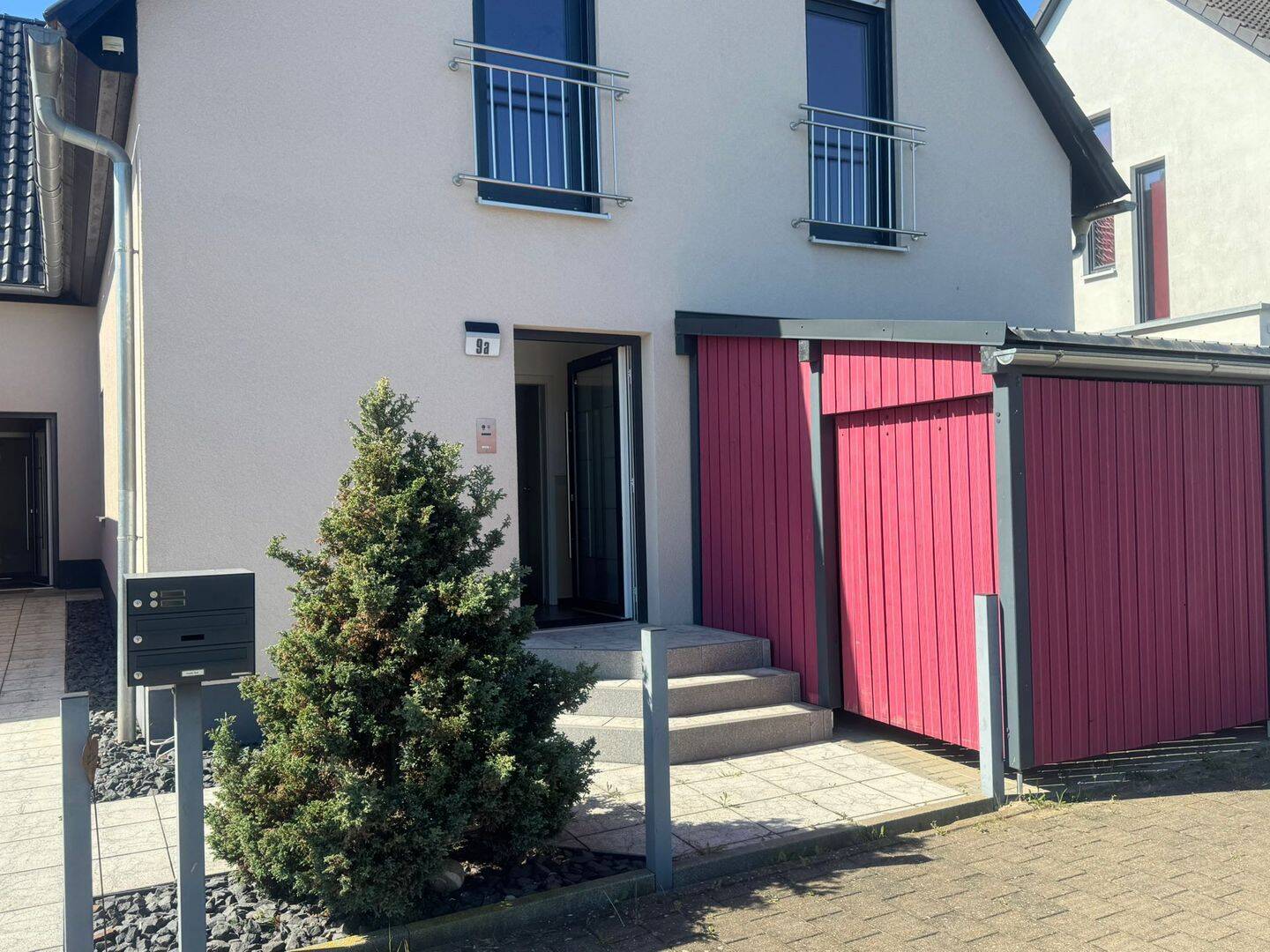 Wohnen auf 2 Etagen – Top WG BJ-2014 mit separatem Eingang in ruhigem Neubaugebiet, 90768 Fürth