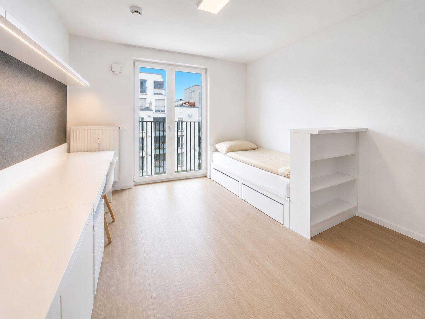 Exklusives Investment am Olympiapark: Luxus-Studentenapartment mit starker Rendite, 80809 München (Milbertshofen-Am Hart Neuhausen-Nymphenburg Schwabing-West)