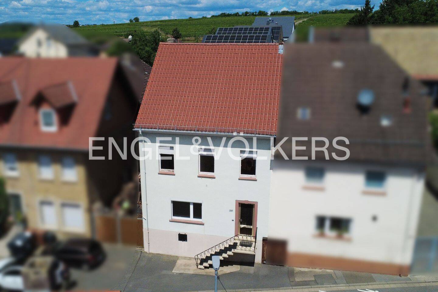 Rohdiamant mit Potenzial und privatem Innenhof in Lörzweiler, 55296 Lörzweiler
