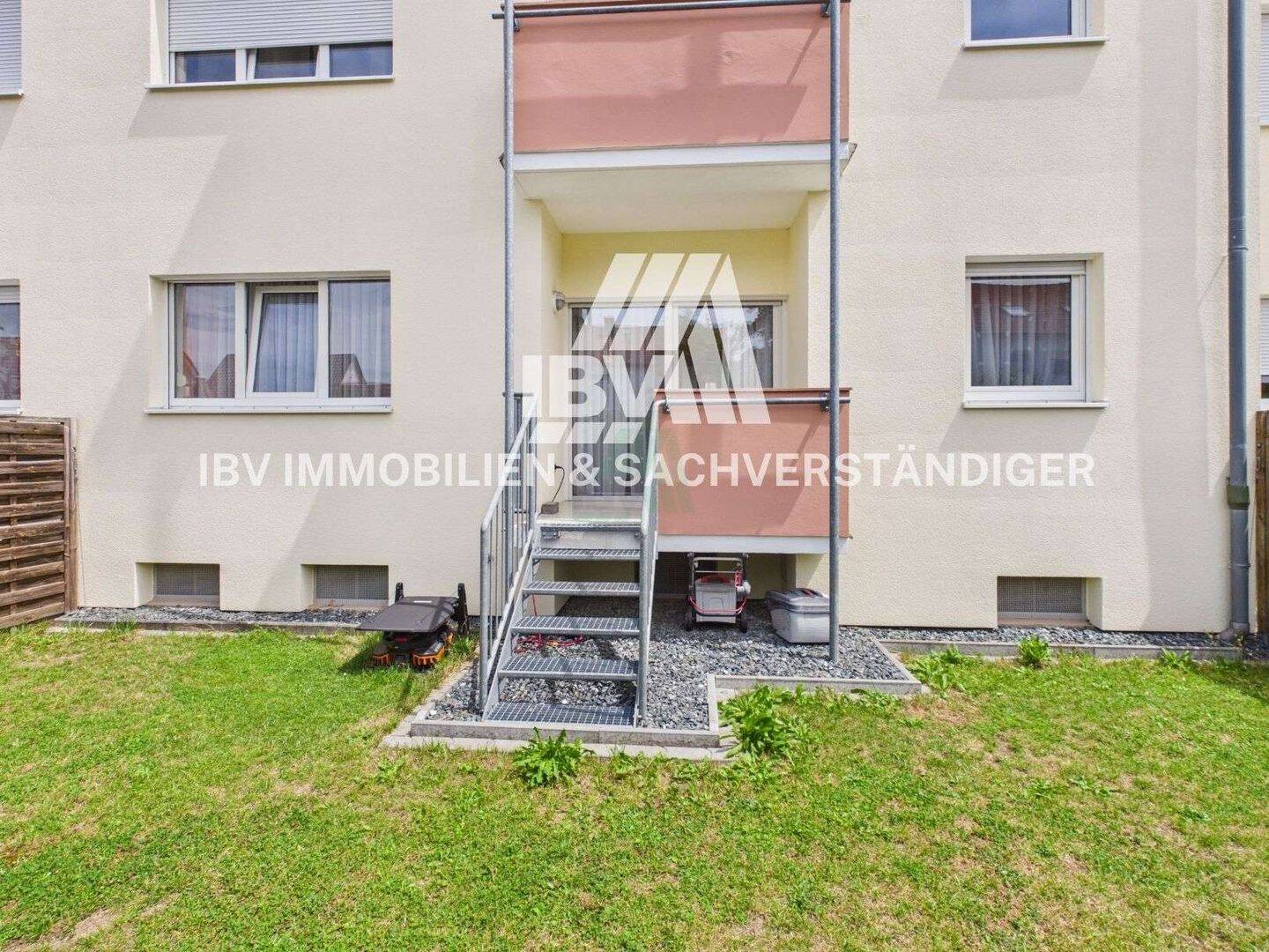 3-Zimmer-Erdgeschosswohnung mit Gartenanteil und Stellplatz in Poppenricht / Traßlberg, 92284 Poppenricht