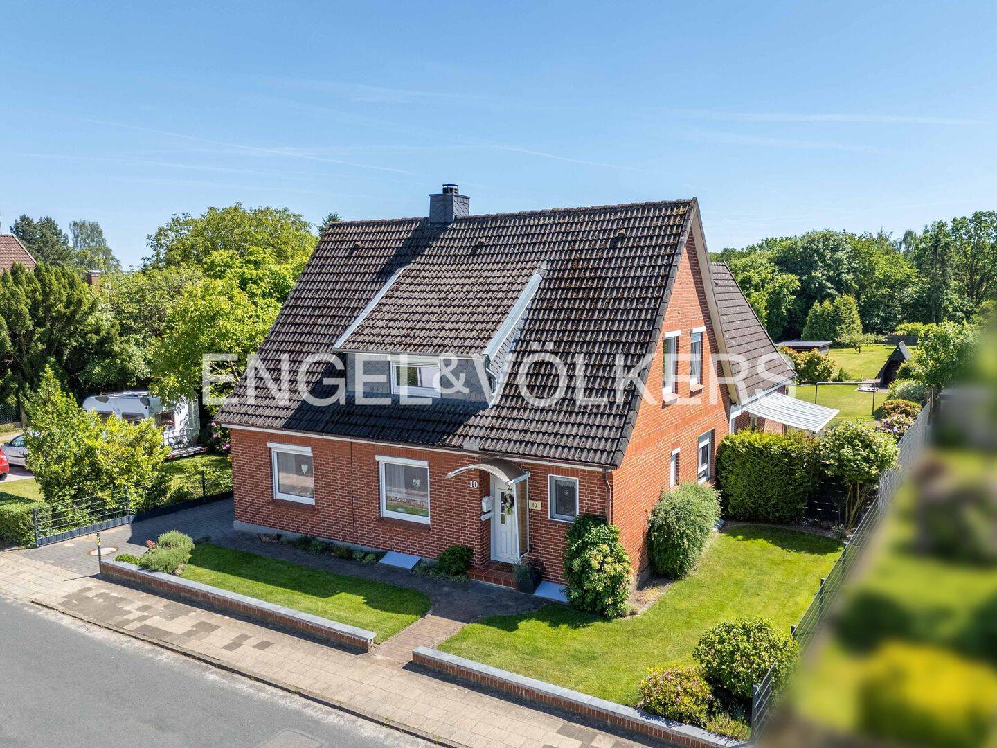 Großzügiges Einfamilienhaus mit tollem Grundstück in ruhiger Lage von Visselhövede, 27374 Visselhövede