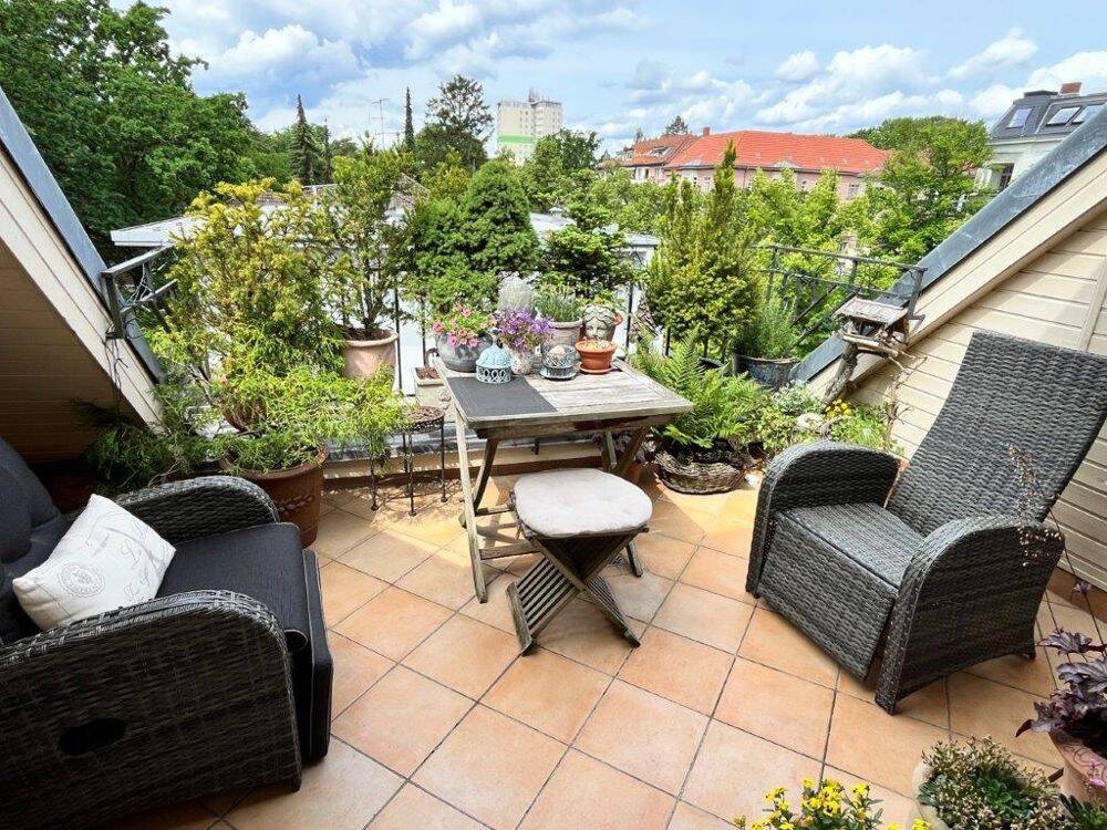 ca. 10 m² West-Terrasse und ein Kamin im Wohnbereich, 14199 Berlin (Steglitz-Zehlendorf)