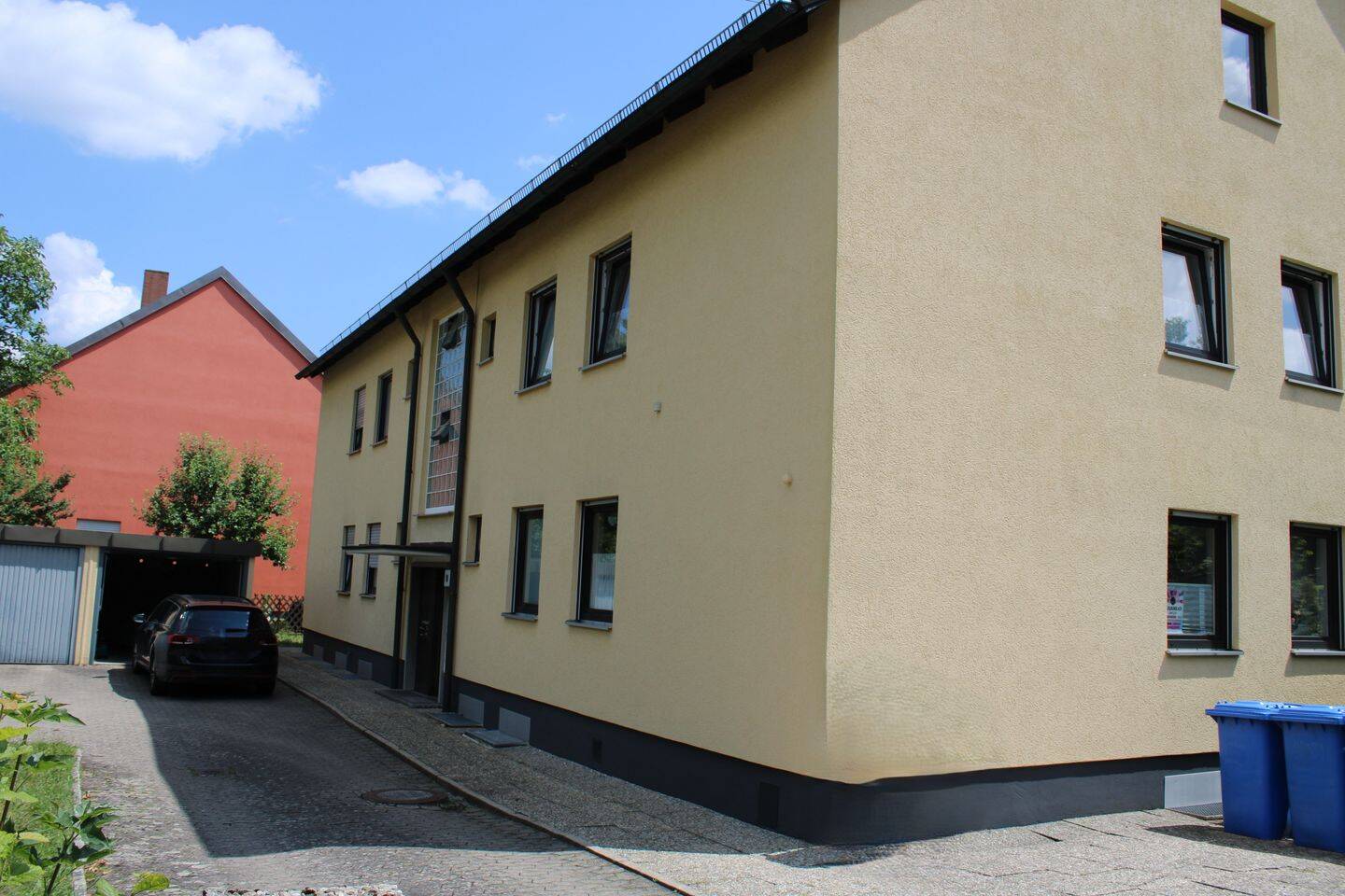 Große 3 Zi. Whg. mit Balkon und Garage in Nbg. Großgründlach, 90427 Nürnberg