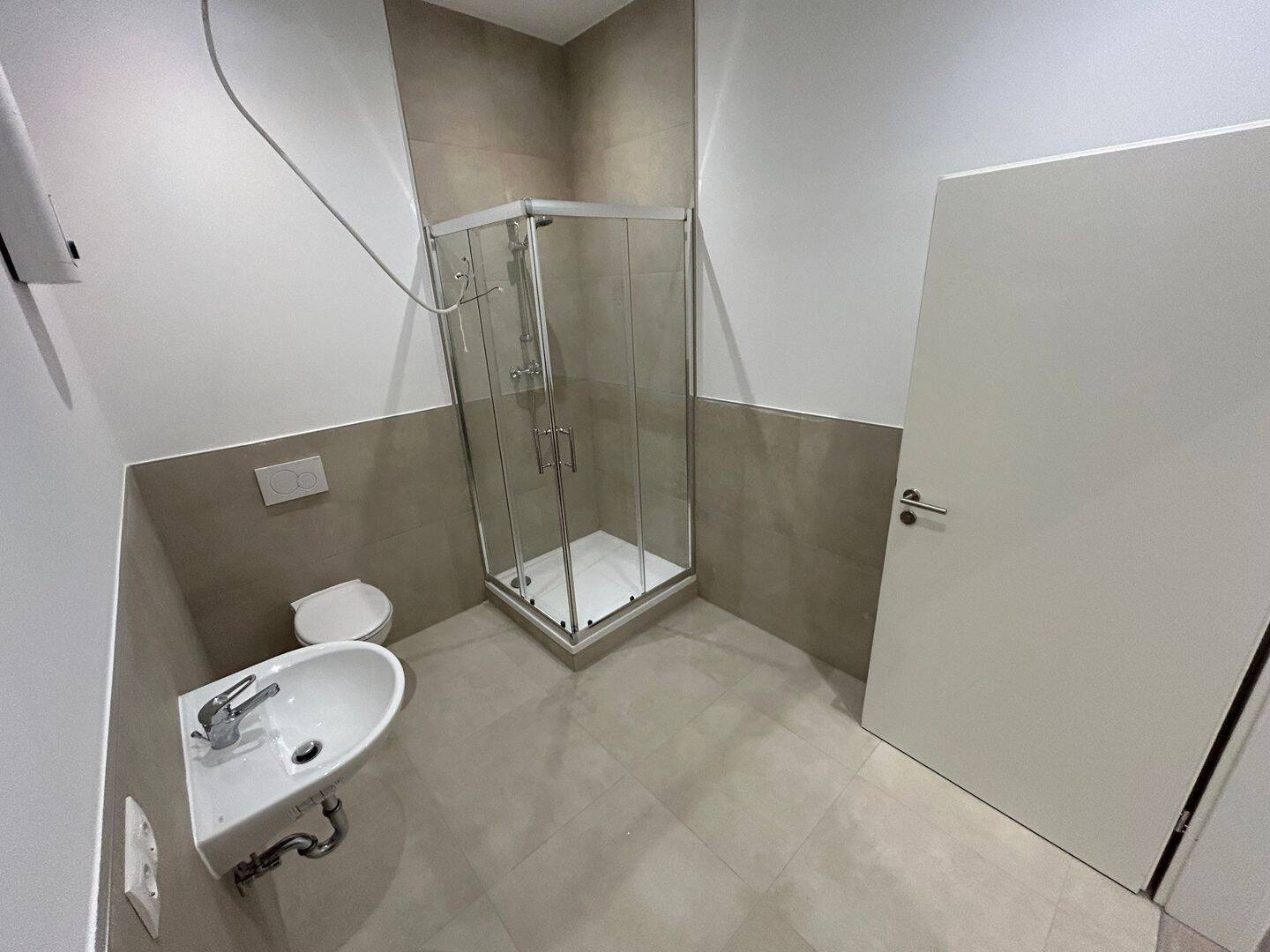 Stilvolle 2-Zimmer-Erdgeschosswohnung in gepflegter Wohnanlage in Ludwigshafen, 67069 Ludwigshafen am Rhein (Edigheim Oppau Pfingstweide)
