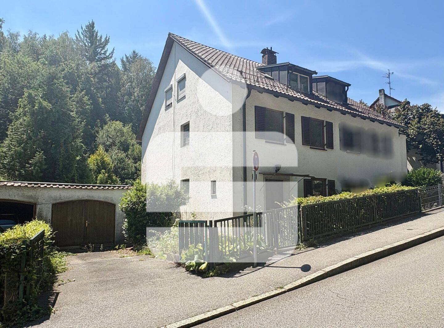 Sanierungsbedürftig in bester Lage! Doppelhaushälfte in Passau-Haidenhof!, 94032 Passau (Altstadt Haidenhof-Nord Haidenhof-Süd Innstadt)