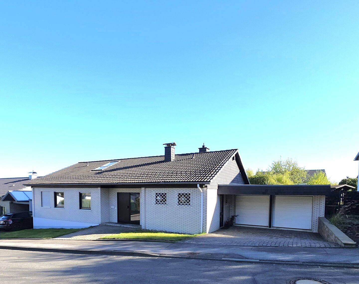 Ebenerdig wohnen mit Wohlfühlfaktor – freistehender Bungalow in Meinerzhagen-Valbert, 58540 Meinerzhagen