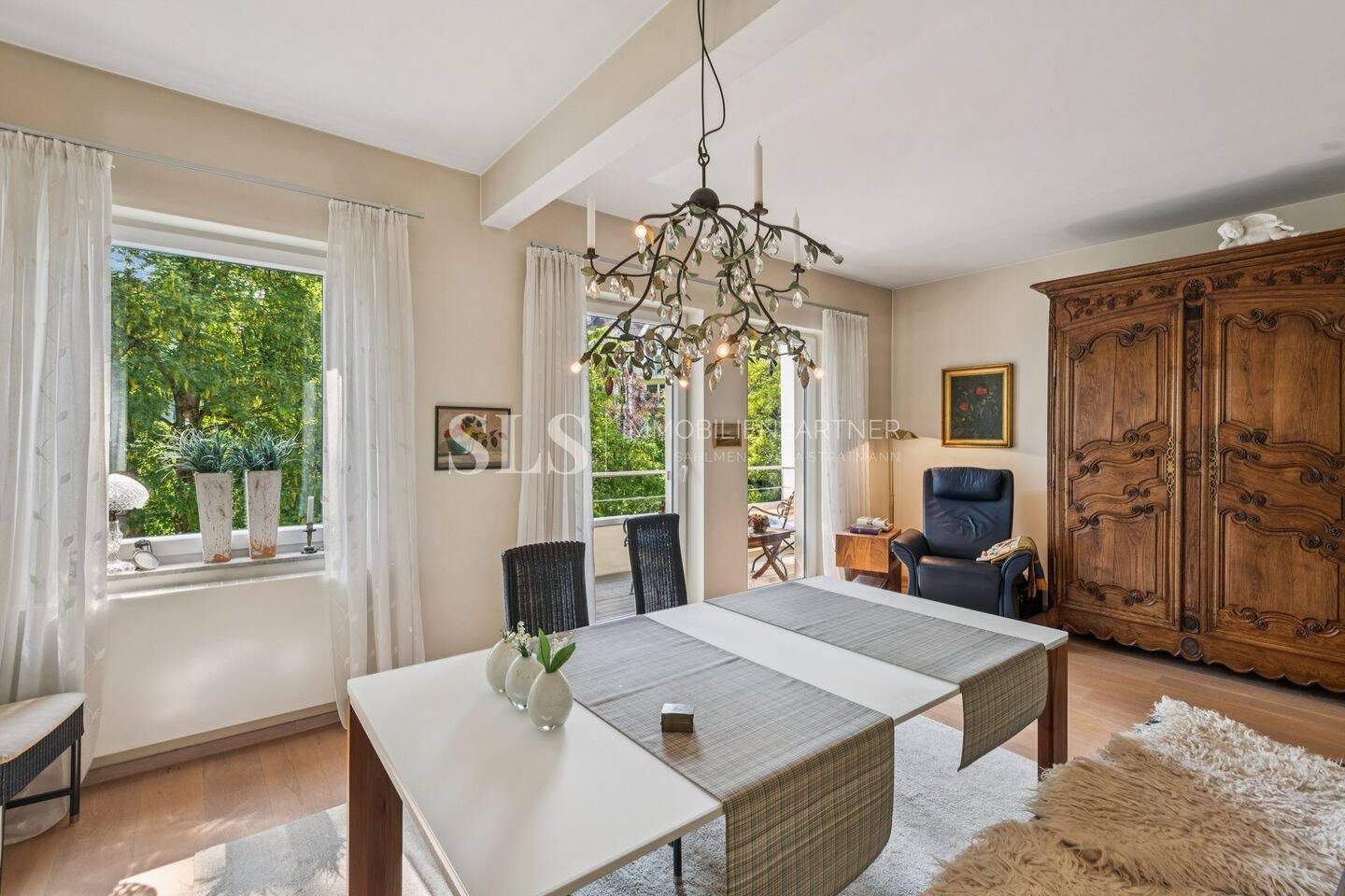 Schöner Wohnen -Düsseldorf Zoo/Düsselthal – 3 Zimmer mit Südbalkon, 40239 Düsseldorf (Düsseltal Mörsenbroich)