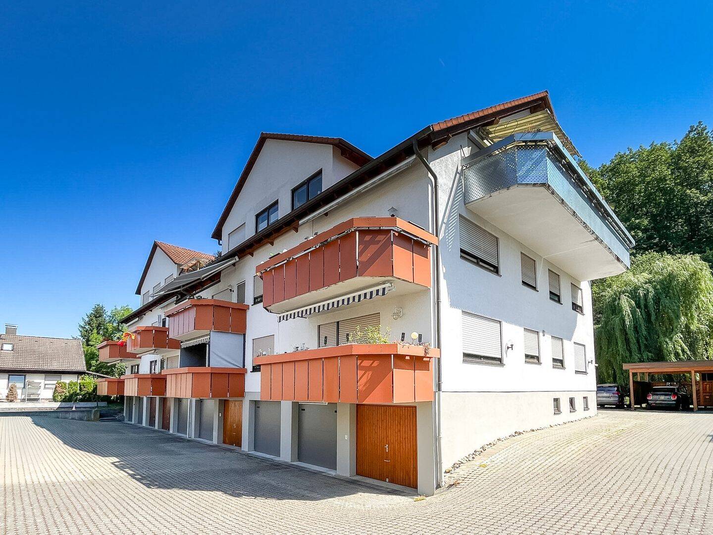 Lichtdurchflutete DG-Maisonette-Wohnung | 6 Zi. | 129 m² | Garage | Balkon| Wannweil, 72827 Wannweil