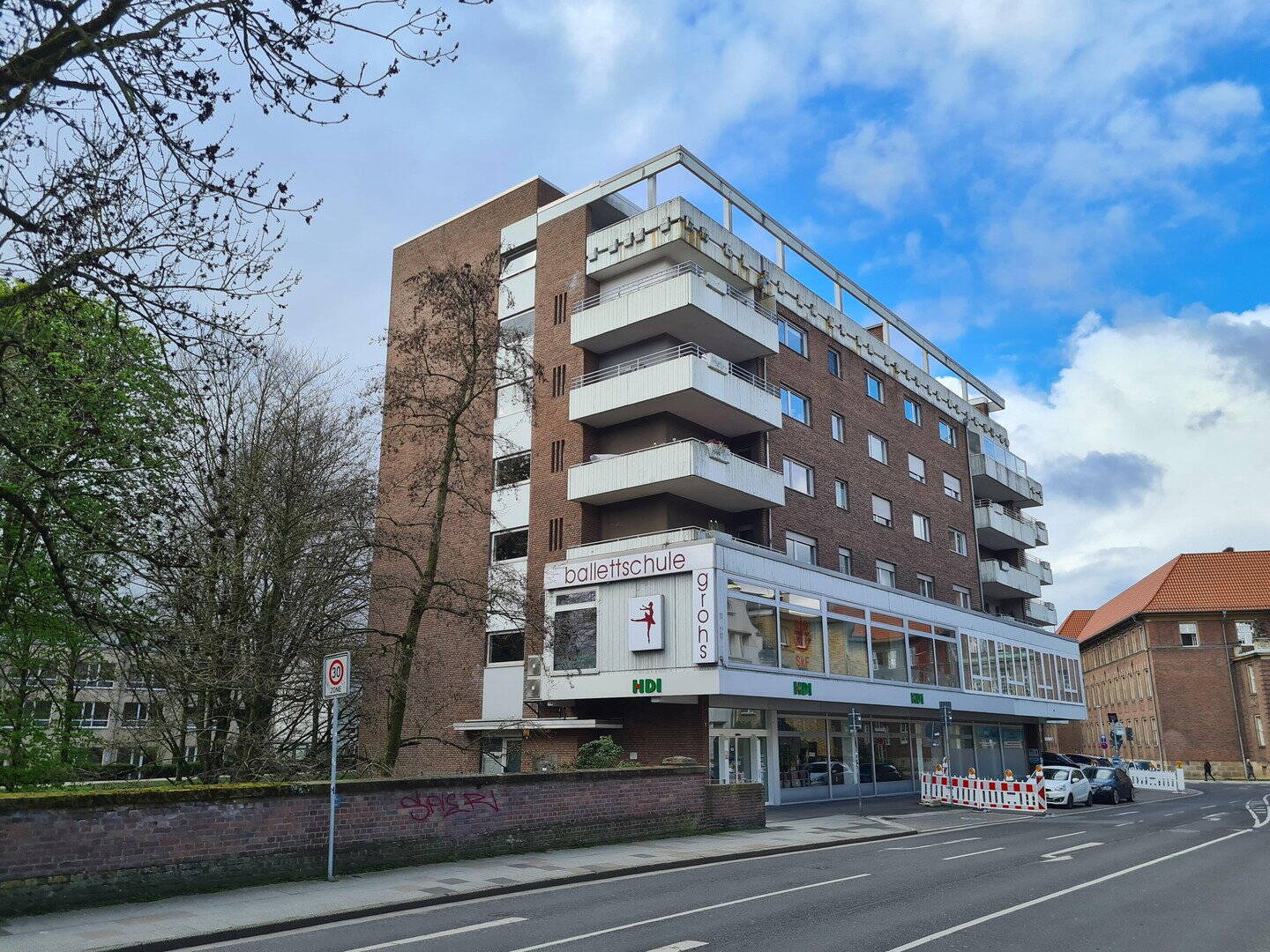 169 m² direkt am Schloss-Park Moers – Wohnraum-Umnutzung möglich, 47441 Moers