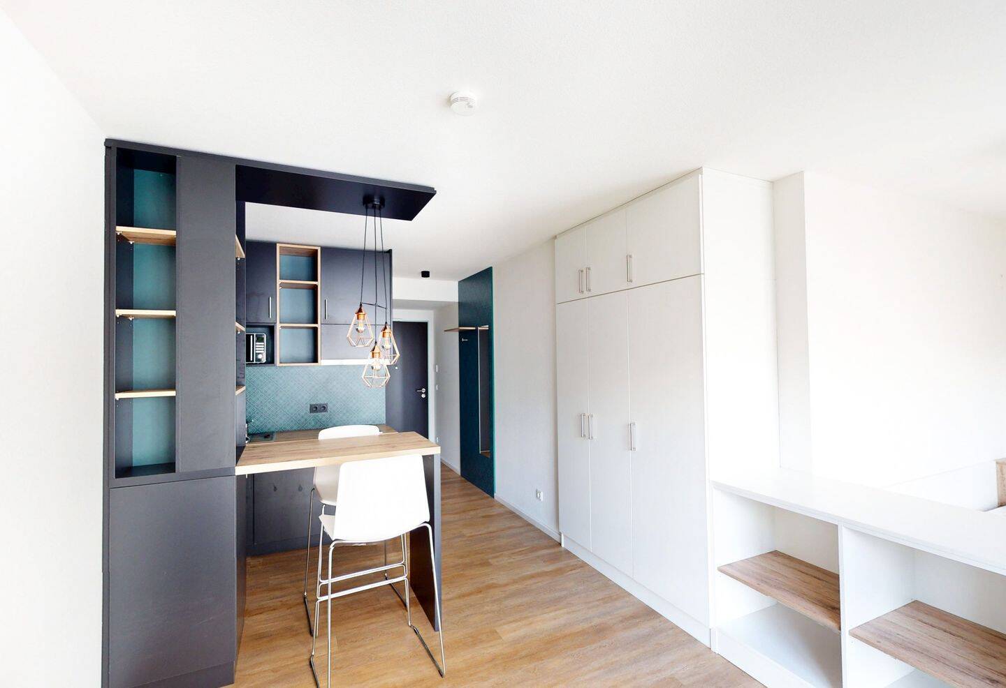 Modern eingerichtete 1-Zimmer-Wohnung, 60528 Frankfurt am Main (Niederrad Sachsenhausen Schwanheim)