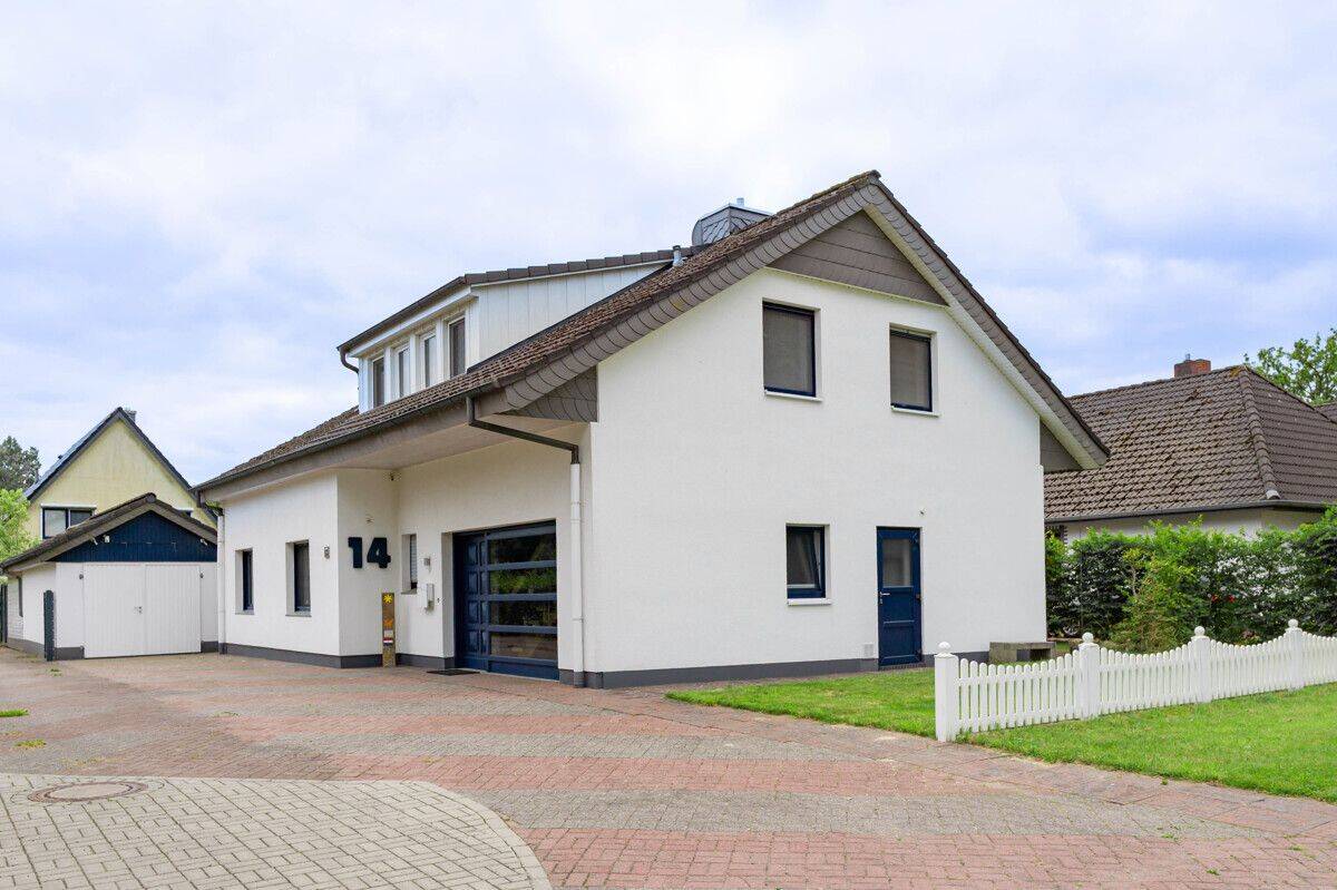 PURNHAGEN-IMMOBILIEN –  Großes Einfamilienhaus in familienfreundlicher Lage von Osterholz-Scharmbeck, 27711 Osterholz-Scharmbeck