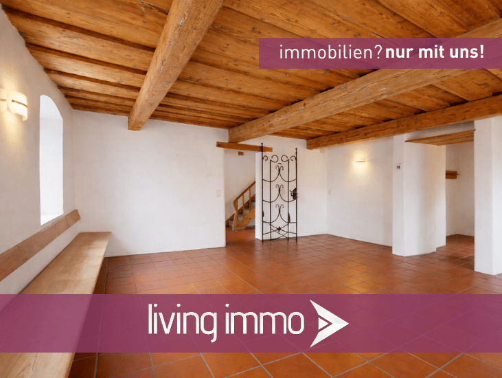 Entwicklungspotenzial mit Charme auf 1.435m² Grund + PV-Anlage und neuer Heizung, 94538 Fürstenstein