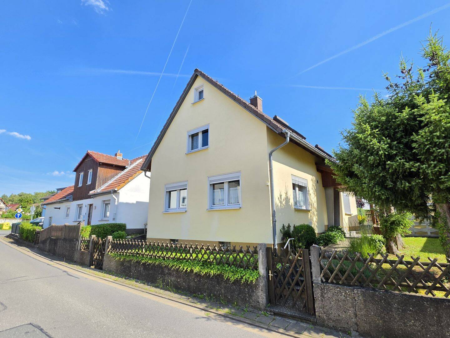Gepflegtes Einfamilienhaus im beliebten Scheuerfeld, 96450 Coburg