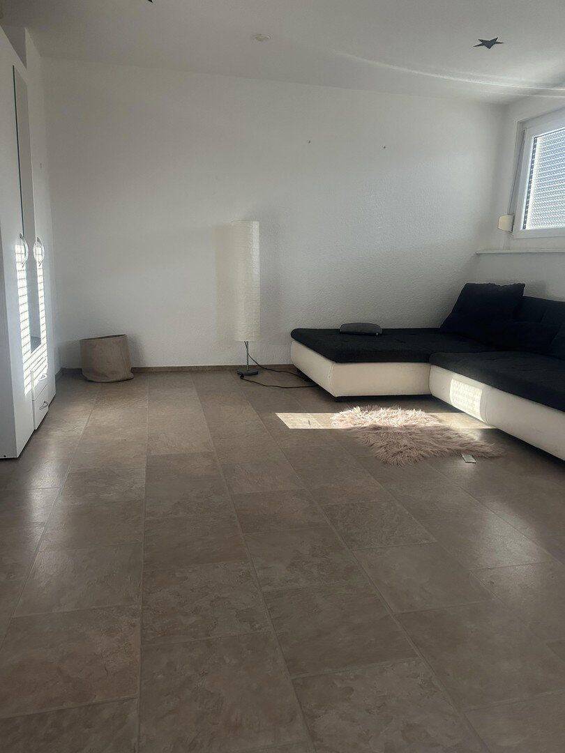 Eine gemütliche WG Zimmer über die Dächer von Heilbronn, 74072 Heilbronn (Heilbronn)