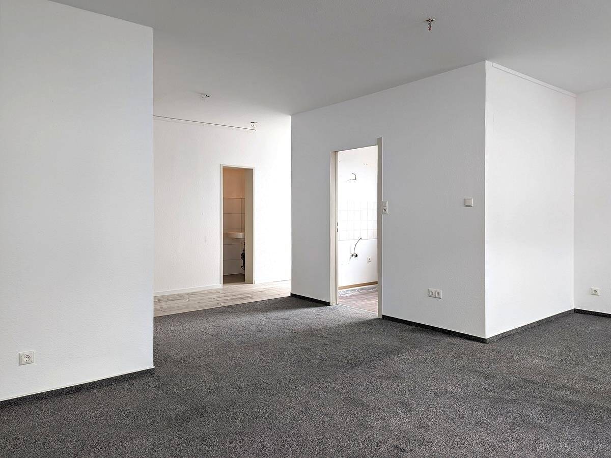 Zwei-Zimmer-Mietwohnung mitten im Kurstadtzentrum!, 32545 Bad Oeynhausen