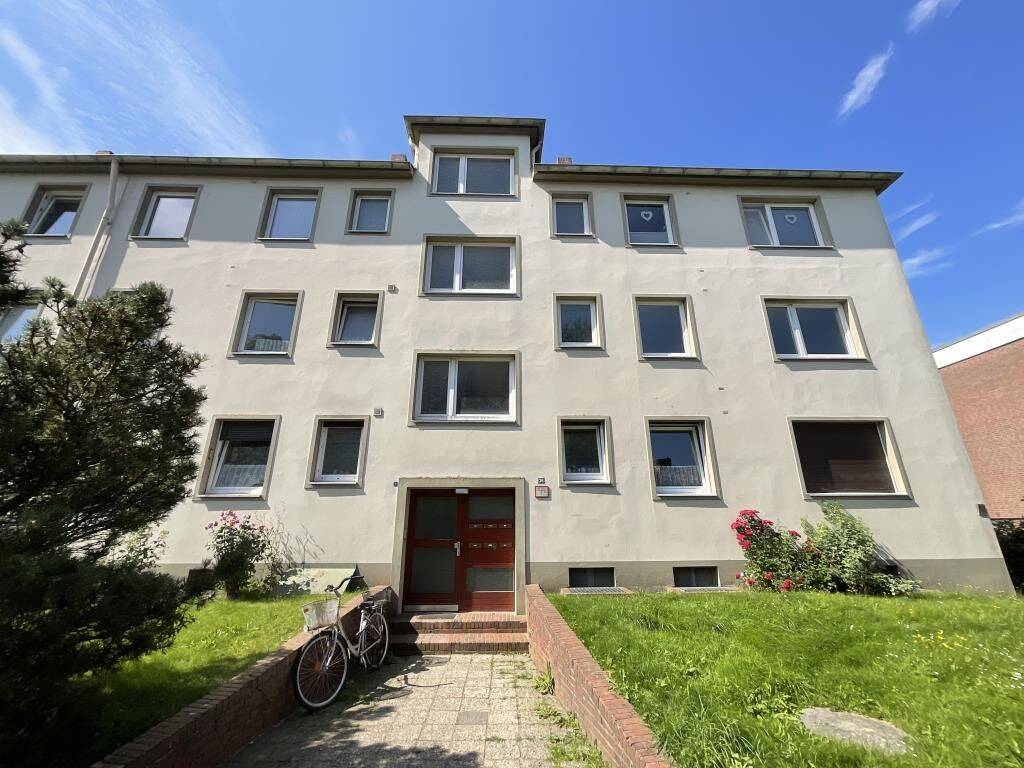 Modernisierte 4-ZKB-Balkonwohnung in Neuengroden zu vermieten!, 26386 Wilhelmshaven