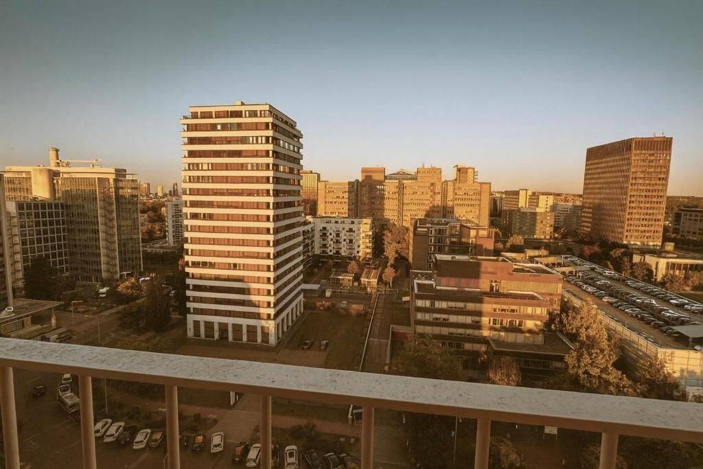 Mietwohnung, 2 Zimmer, 55 m², in Frankfurt am Main, 60528 Frankfurt am Main (Niederrad Sachsenhausen Schwanheim)