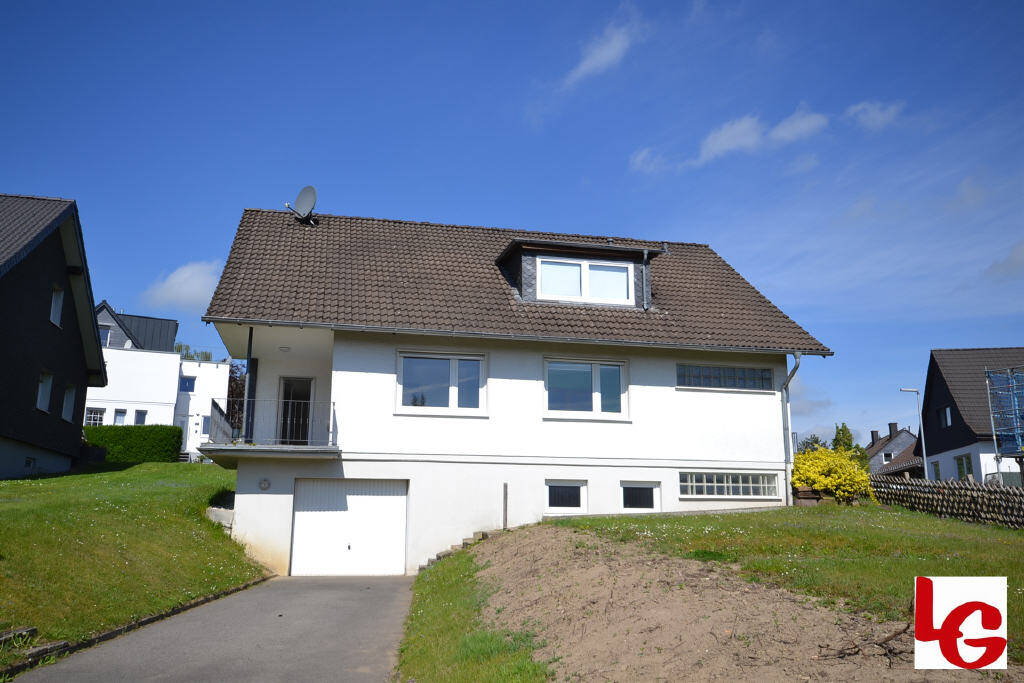 # Sie haben die Wahl: Ein-oder Zweifamilienhaus in schöner und  ruhiger Lage mit viel Platz #, 51688 Wipperfürth