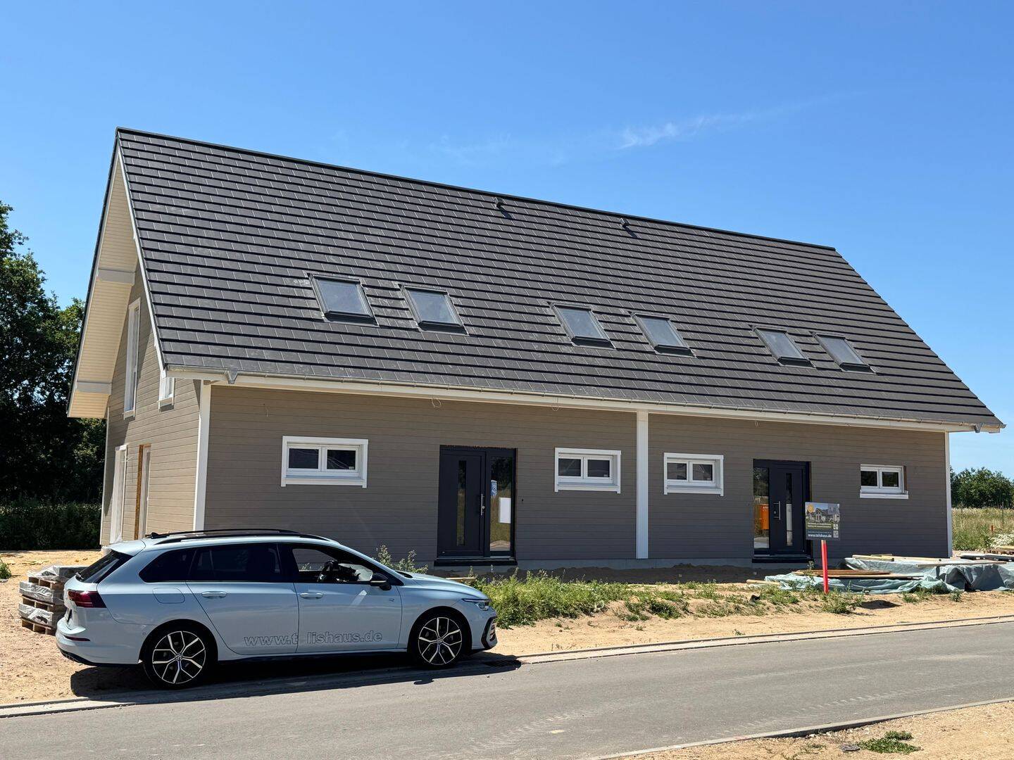Doppelhaushälfte, Neubau, Nullenergie 122qm, 25560 Aasbüttel