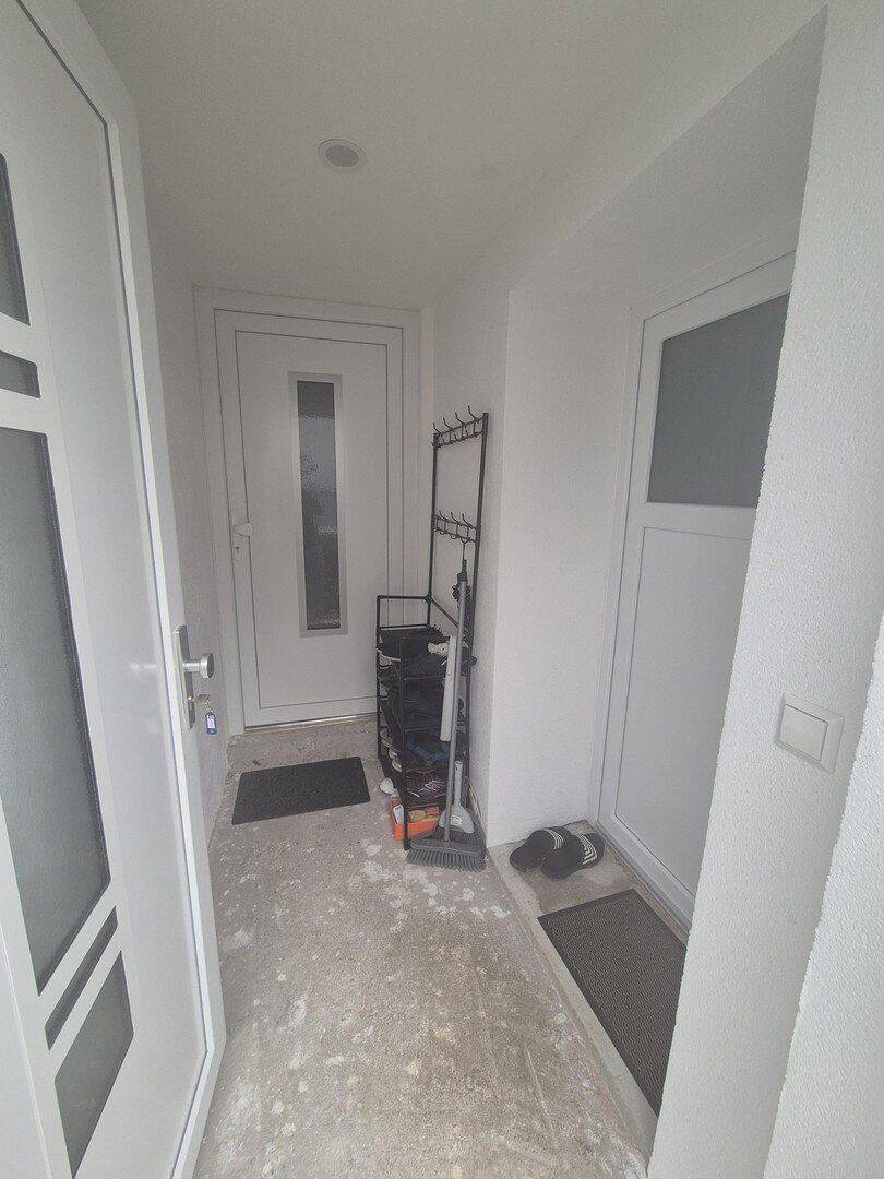 Einfamilienhaus mit Einliegerwohnung & Ausbaupotenzial – privat – Illingen, 75428 Illingen