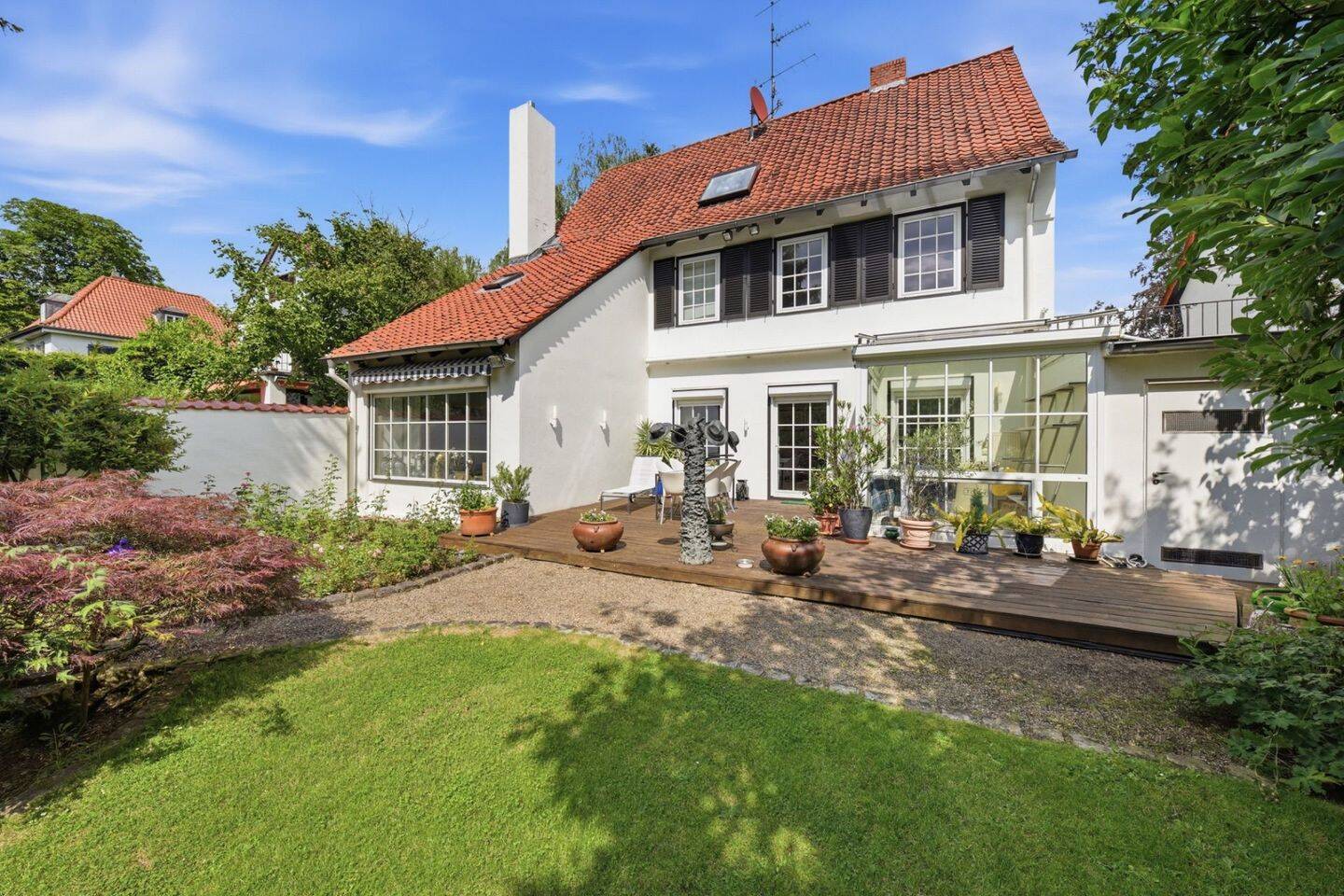 Architektenvilla in Bestlage am Zuckerberg, 38124 Braunschweig (Braunschweig Heidberg Leiferde Melverode Stöckheim)