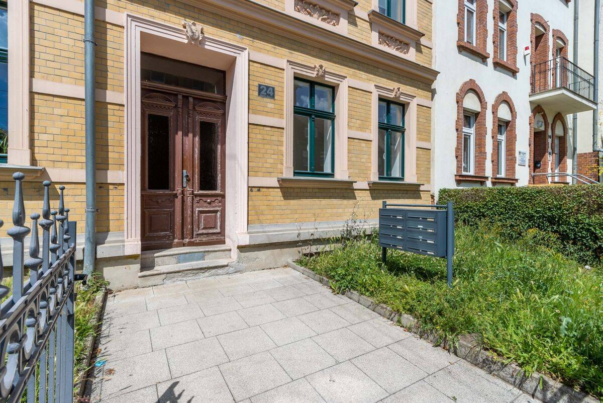 Perfekt für junges Glück! 2 Zimmerwohnung mit Terrasse, 6217 Merseburg