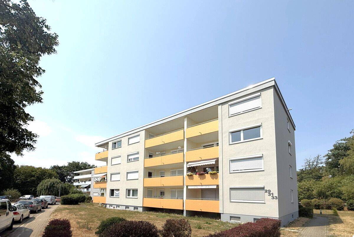 Freie 2-Zimmer-Wohnung mit Südbalkon und Gestaltungspotenzial, 79232 March