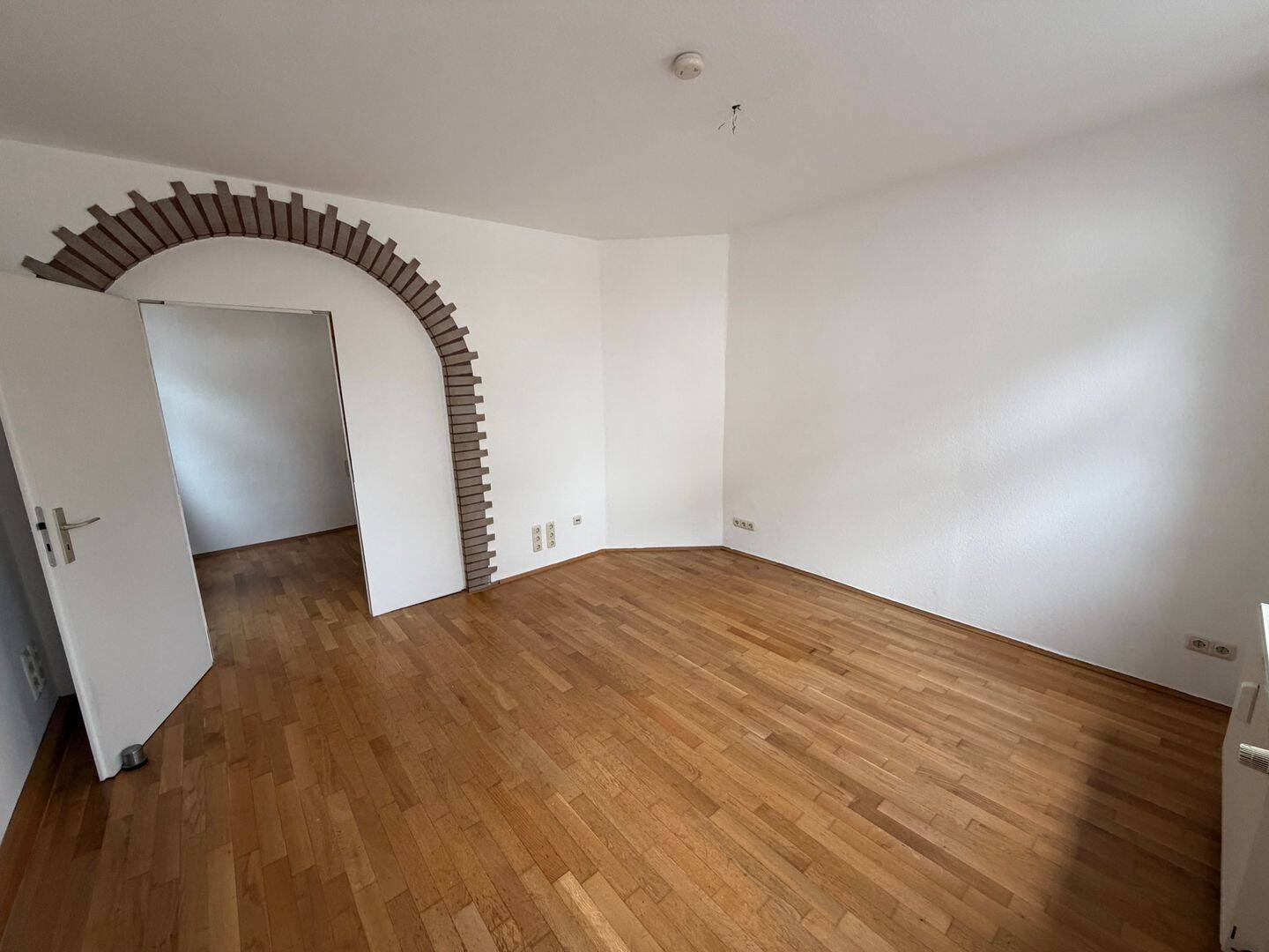 Ruhige und helle 3,5-Zimmer-Wohnung in Essen-Katernberg, 45327 Essen (Katernberg Stoppenberg)