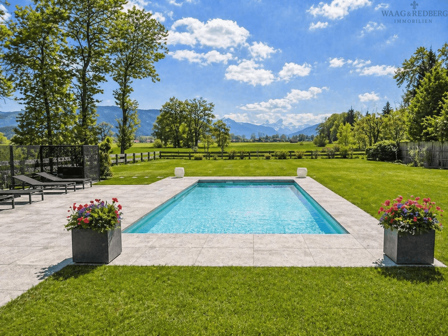 Pool mit Bergblick, 83703 Gmund a. Tegernsee