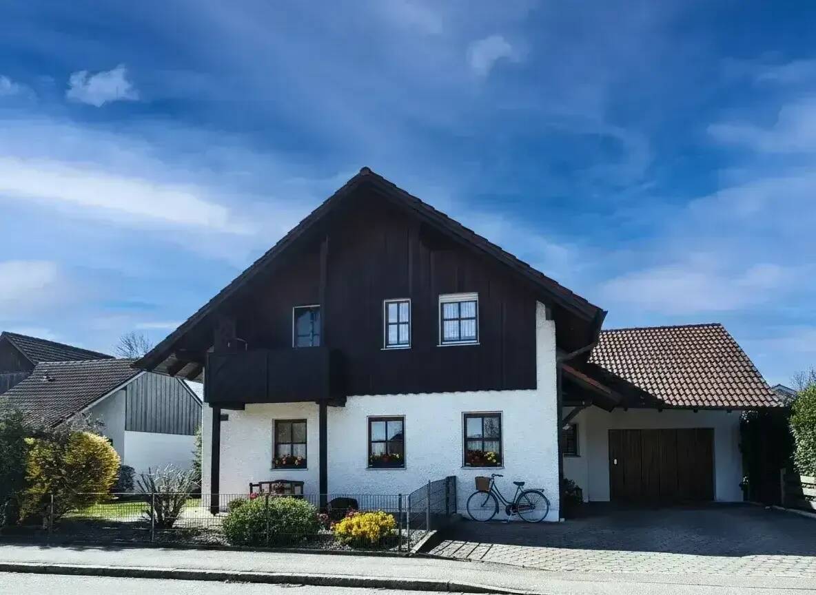 Mehr Platz für das, was wirklich zählt: Familienhaus mit großem Garten in Emmerting, 84547 Emmerting