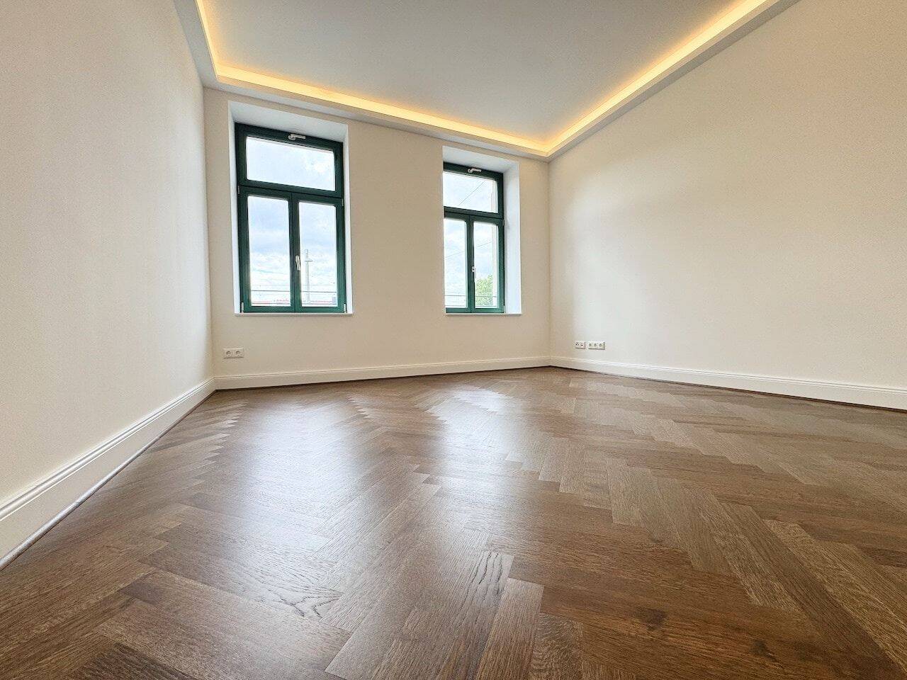 Genial! * Erstbezug  * Parkett * Fußbodenheizung * Tageslichtbad * Wanne & Dusche * LED-Licht, 4177 Leipzig (Altlindenau Lindenau)