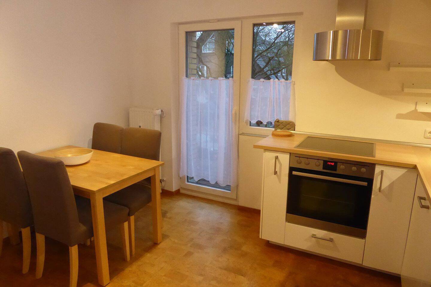 55m² Maisonette Wohnung – U-Bahn nah und im Grünen, 22529 Hamburg (Hamburg-Nord)