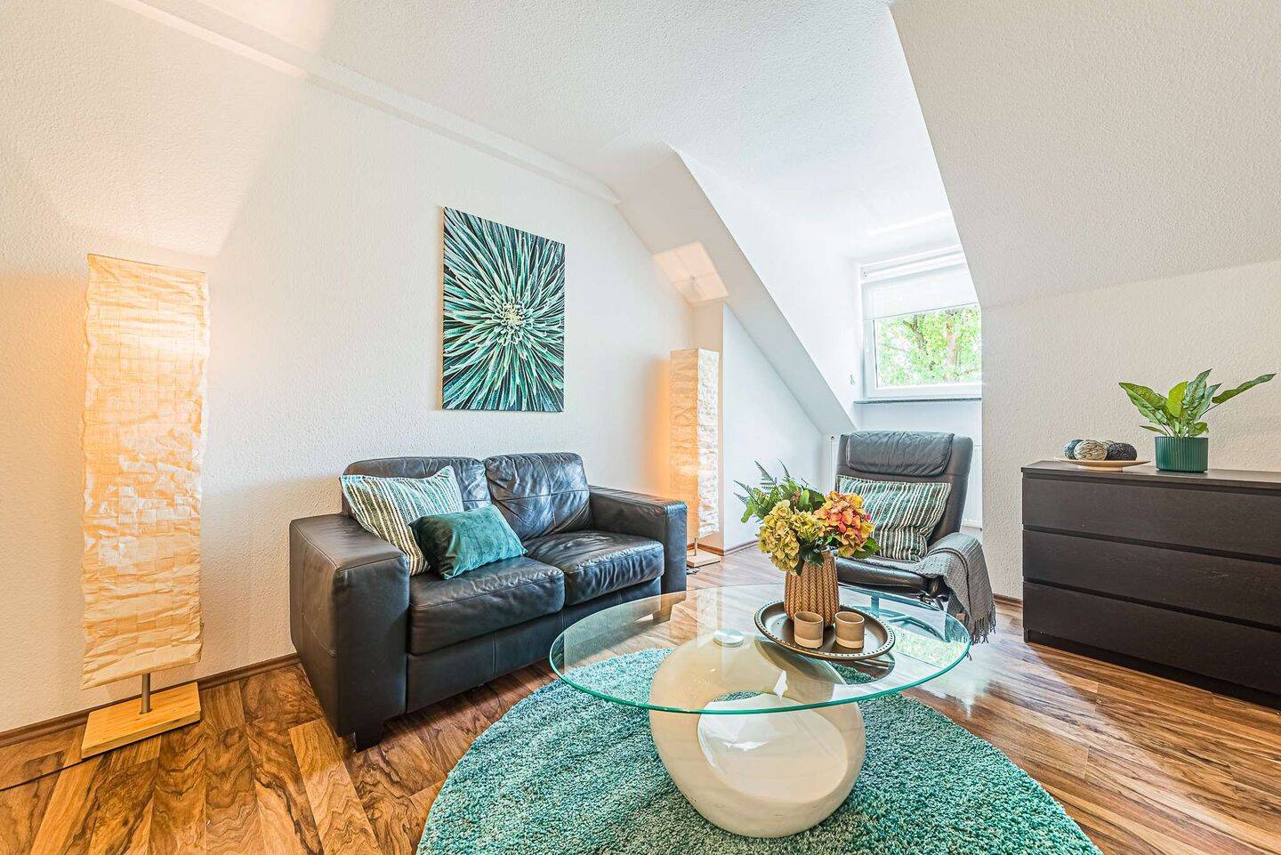 Schön möblierte 2-Zimmer-Wohnung an der Berger Str., 60316 Frankfurt am Main (Nordend-Ost Nordend-West Ostend)