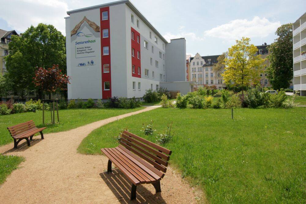 1 Raum Wohnung für Senioren mit Einbauküche und Anschluss an die Begegnungsstätte im Haus, 8523 Plauen