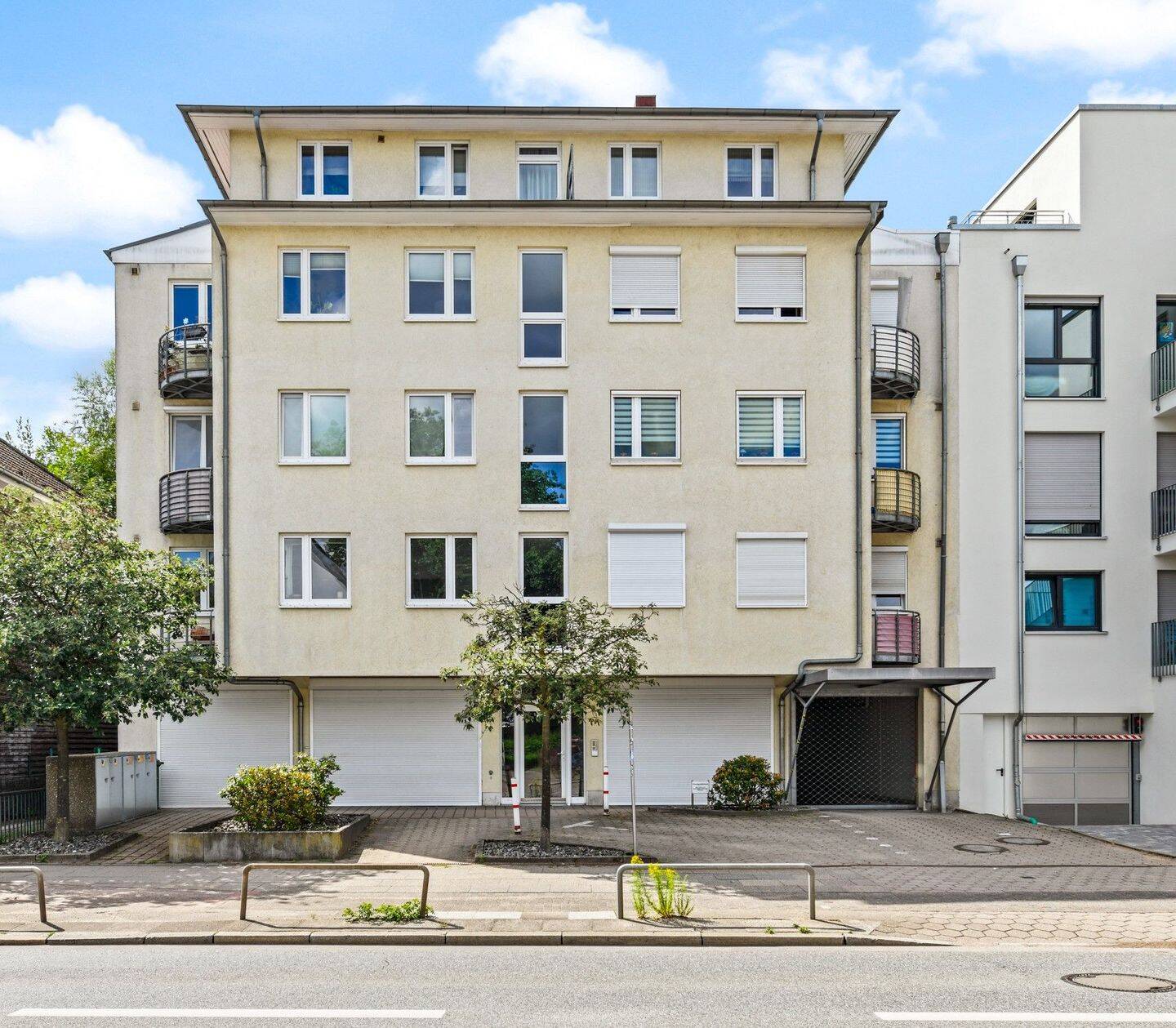 Im Zentrum von Rahlstedt! Mit großer Dachterrasse, Lift und TG-Stellplatz, 22143 Hamburg (Wandsbek Rahlstedt)