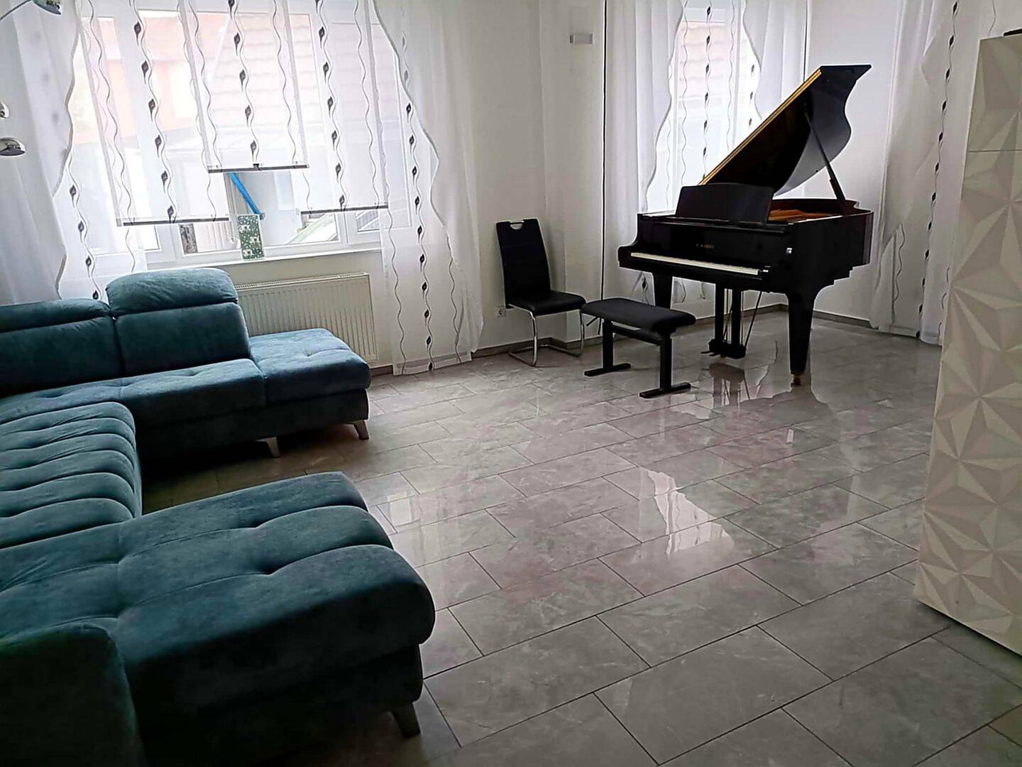 Komfort trifft Lage: saniertes 3-Familienhaus mit 234 m² Wohnfläche, 76571 Gaggenau