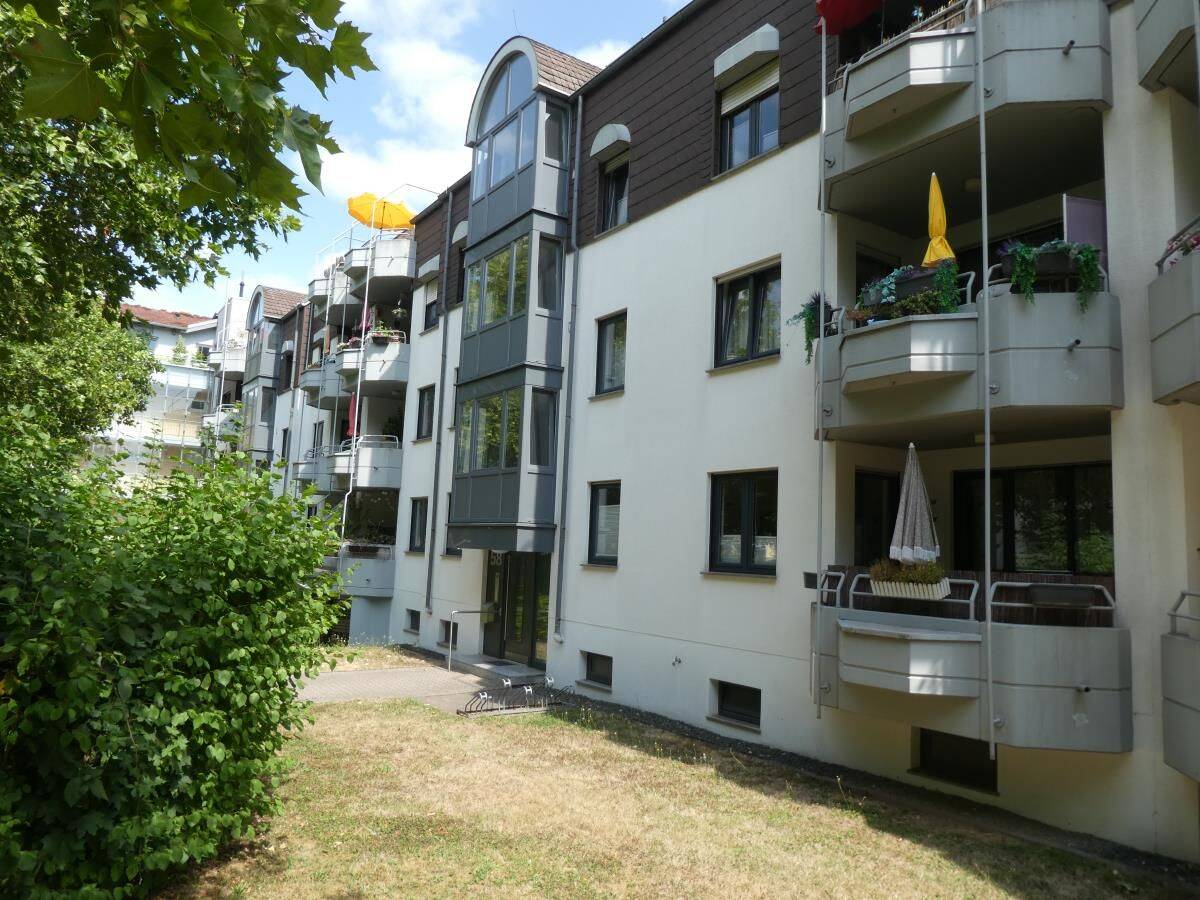 Gut aufgeteilte Eigentumswohnung zwischen Innenstadt und Stadion in gepflegtem Haus, 54292 Trier (Eitelsbach Ruwer Trier-Nord)