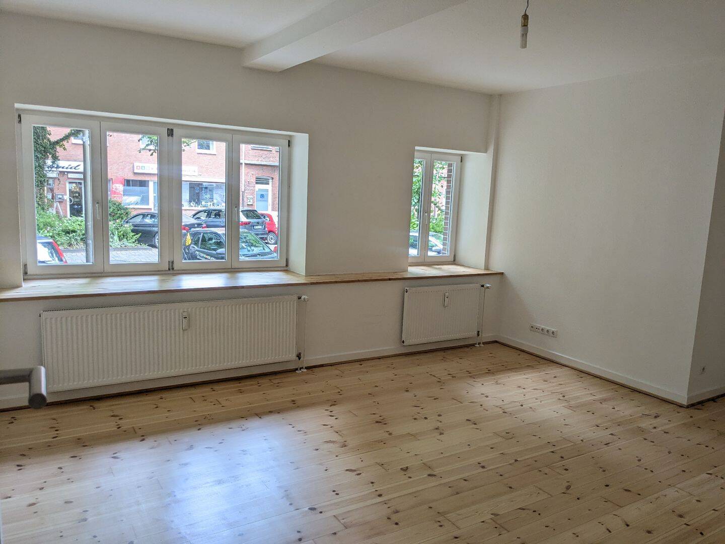 Helle und freundliche 2 Zimmer Wohnung in Dulsberg ab sofort zu vermieten, 22049 Hamburg (Wandsbek Dulsberg)