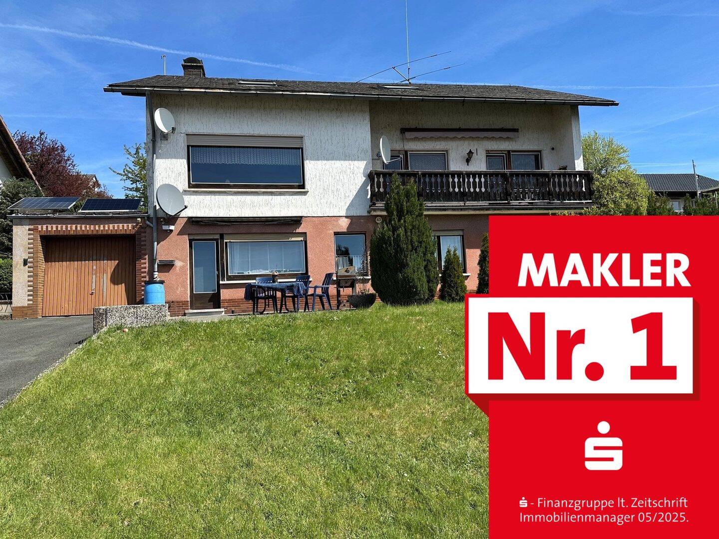 Zweifamilienhaus mit Entfaltungsmöglichkeit in Bad Laasphe, 57334 Bad Laasphe