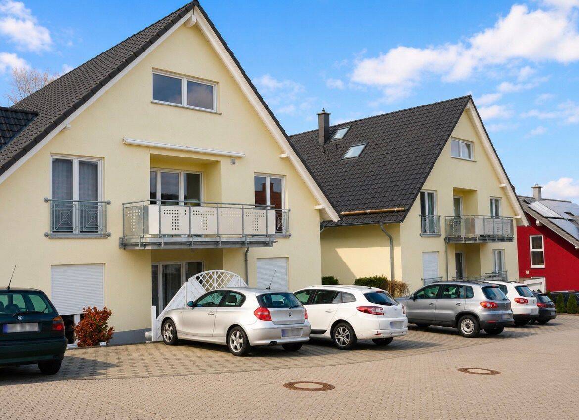 Großzügige 2-Zimmer-Maisonettewohnung mit Südbalkon in sehr guter Lage von Kirkel, 66459 Kirkel