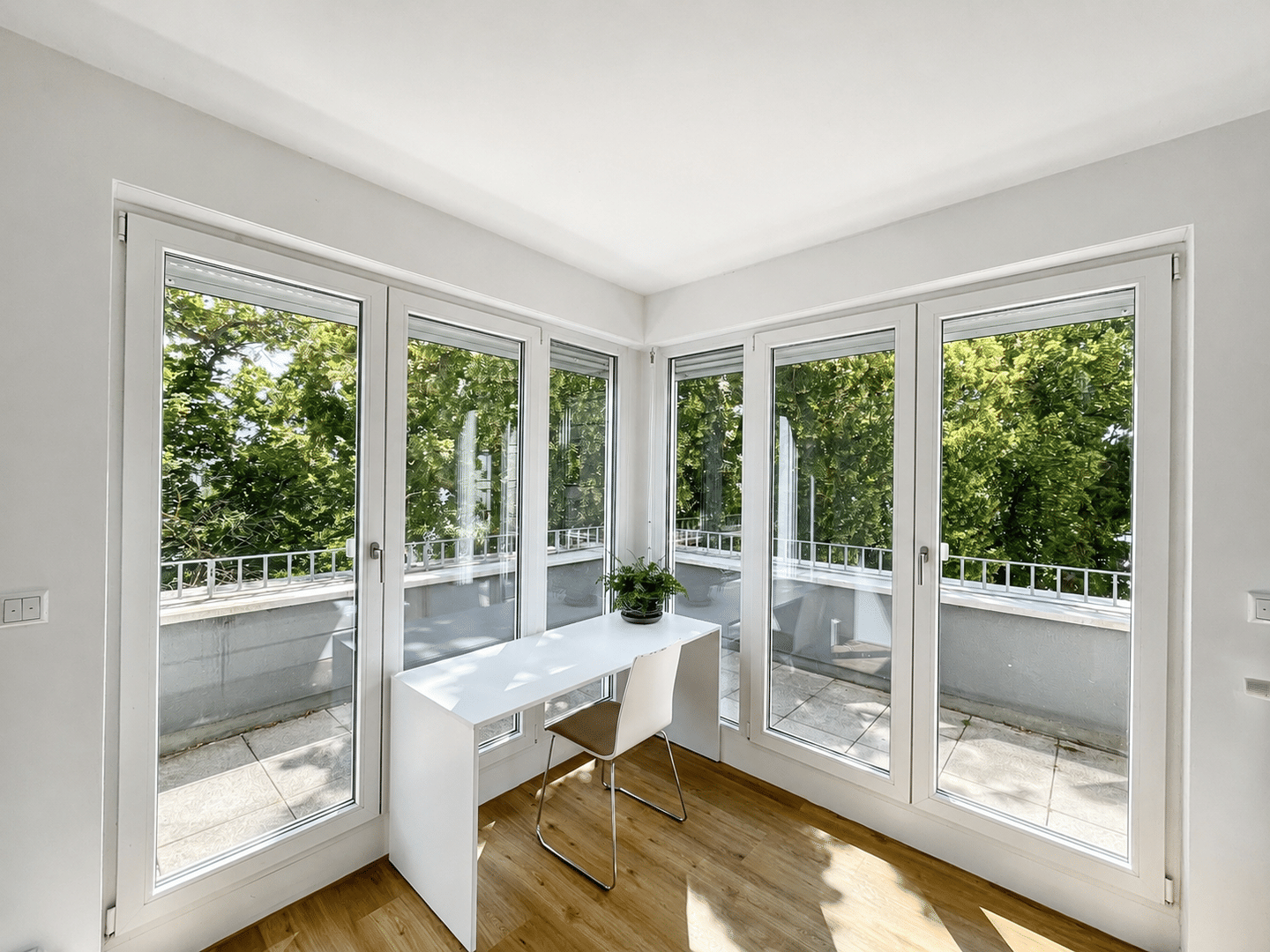 Großes möbliertes Apartment mit Dachterrasse und ALL-IN-Miete am Campus Babelsberg, 14482 Potsdam (Babelsberg Nord Babelsberg Süd Klein Glienicke)