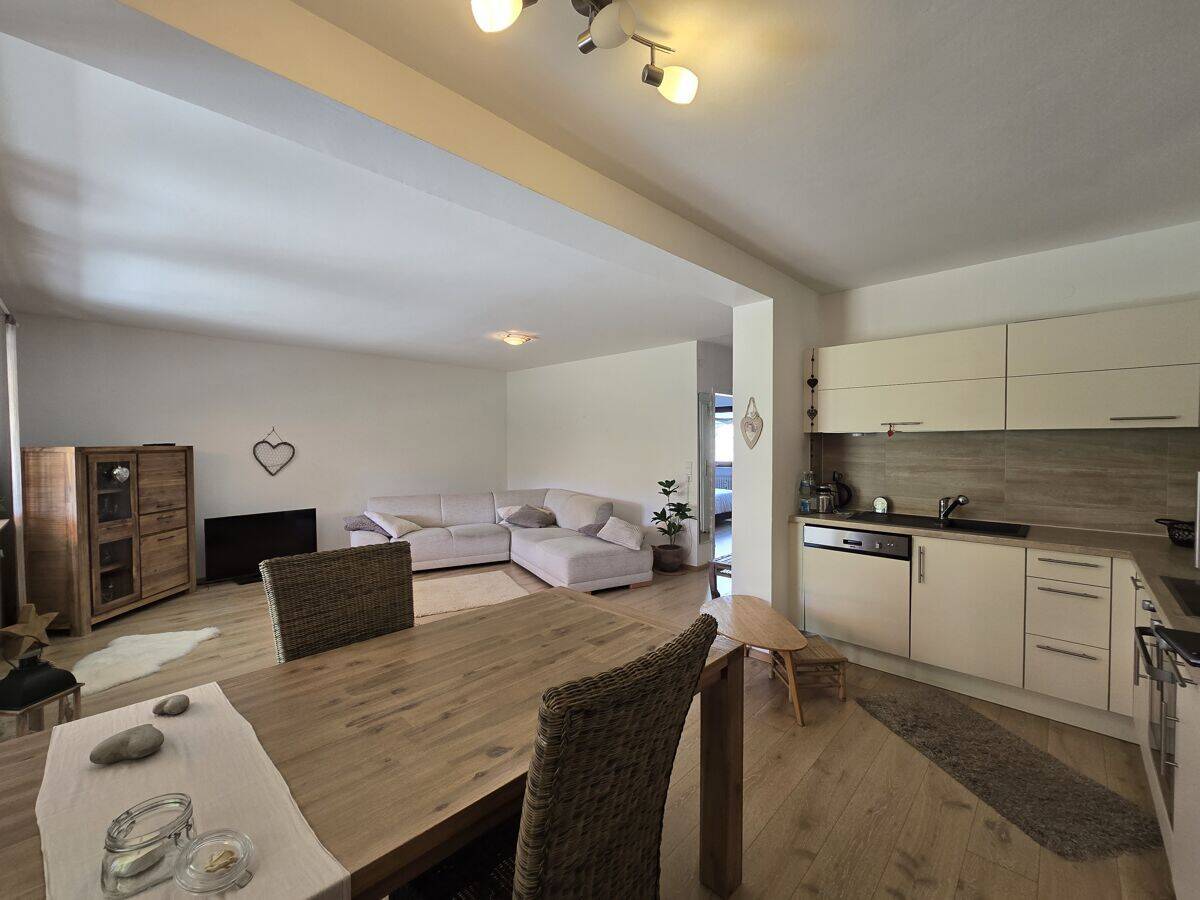 Lichtdurchflutete 2-Zi.-Wohnung mit Terrasse und Gartenbereich, 63846 Laufach