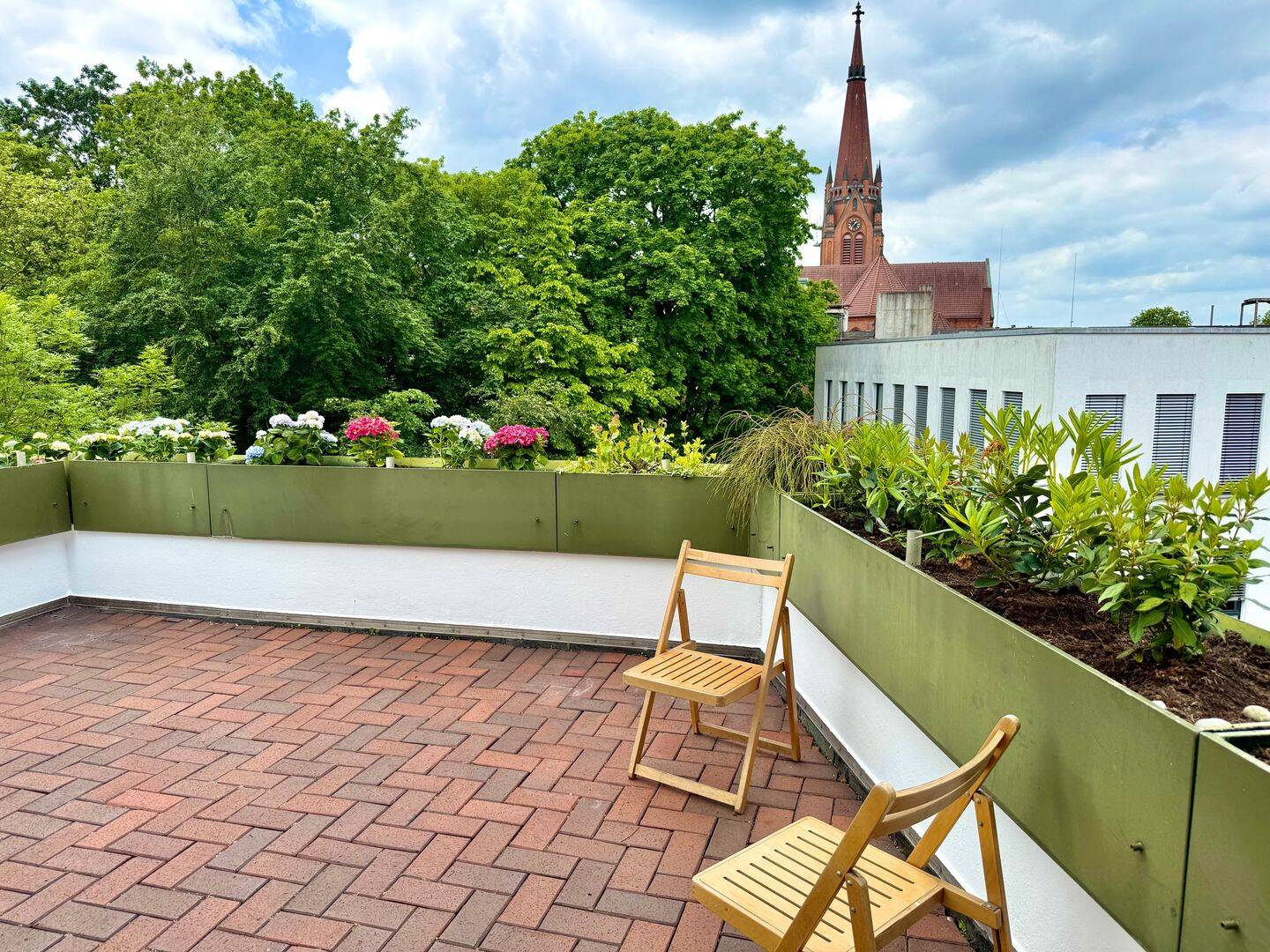 Außergewöhnliche 3-Zimmer-Penthousewohnung mit Galerie und Dachterrasse in zentraler Lage, 27749 Delmenhorst (Düsternort Mitte Schafkoven/Donneresch Stickgras/Annenriede)