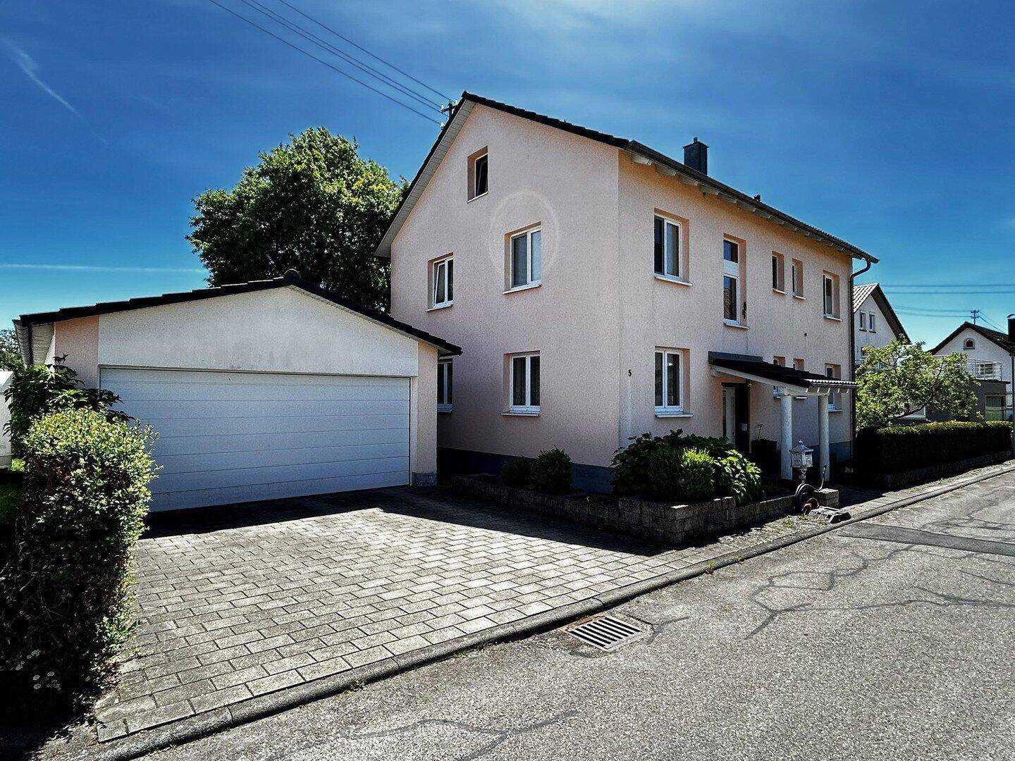 Zweifamilienhaus zum Kauf, 78600 Kolbingen
