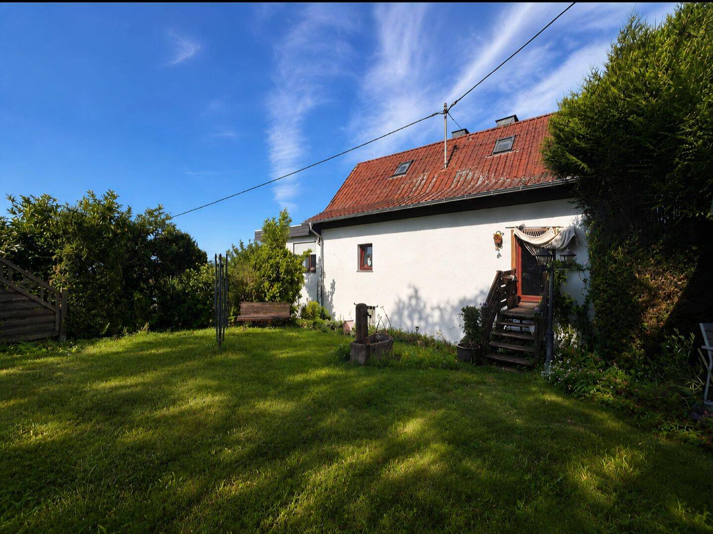 Freistehendes Einfamilienhaus mit Einliegerwohnung in ruhiger Lage von Lebach-Thalexweiler, 66822 Lebach