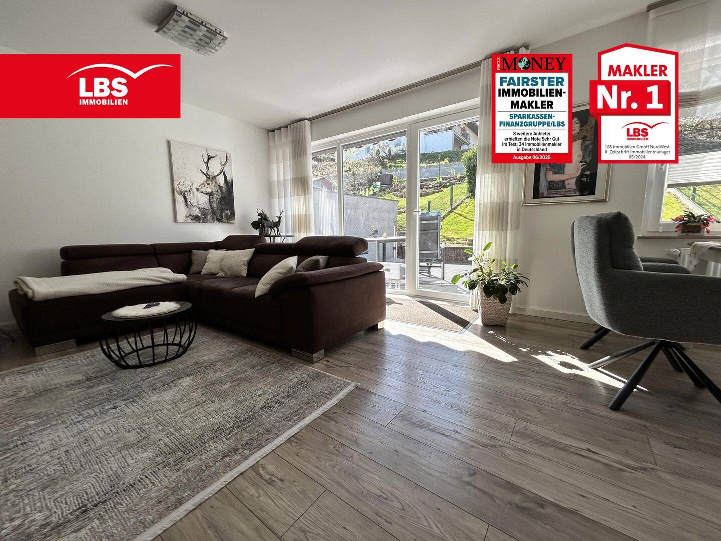 Stilvoll modernisiertes Reihenmittelhaus mit Garage, 32602 Vlotho